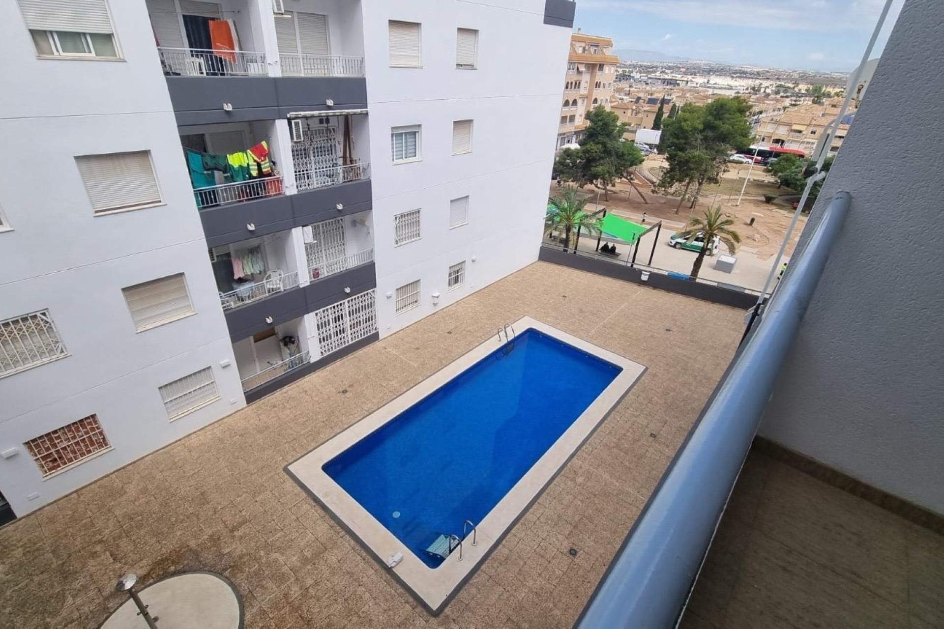 Resale - Wohnung / Appartement -
Torrevieja - El molino