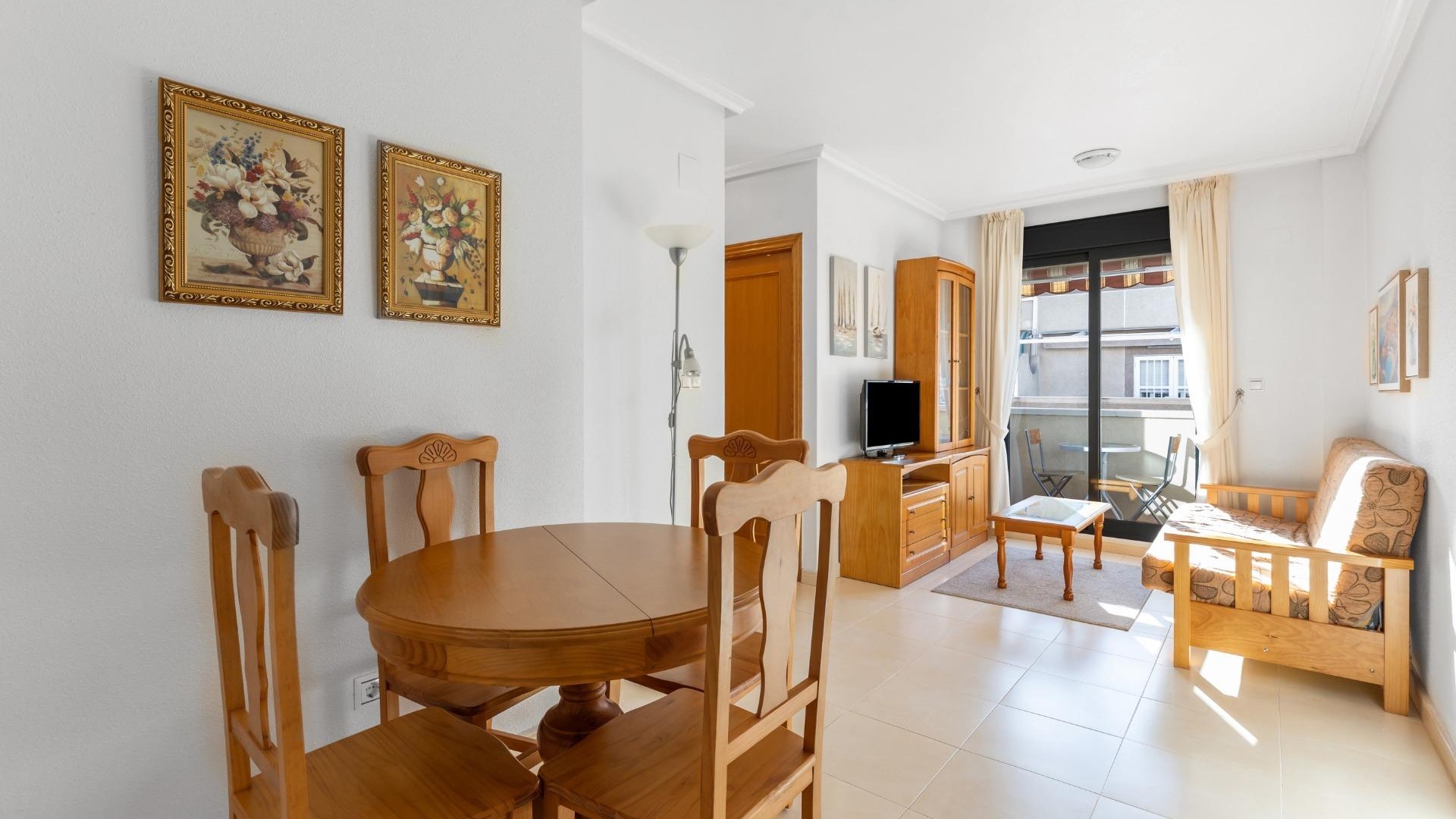 Resale - Wohnung Appartement -
Torrevieja - Estacion de autobuses