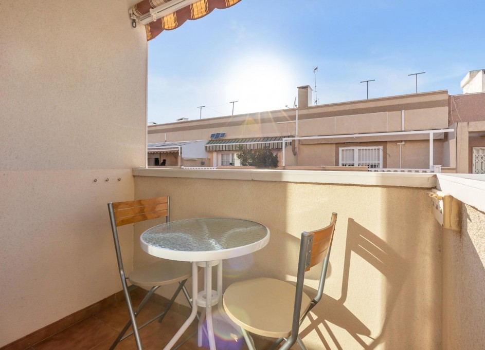 Resale - Wohnung Appartement -
Torrevieja - Estacion de autobuses