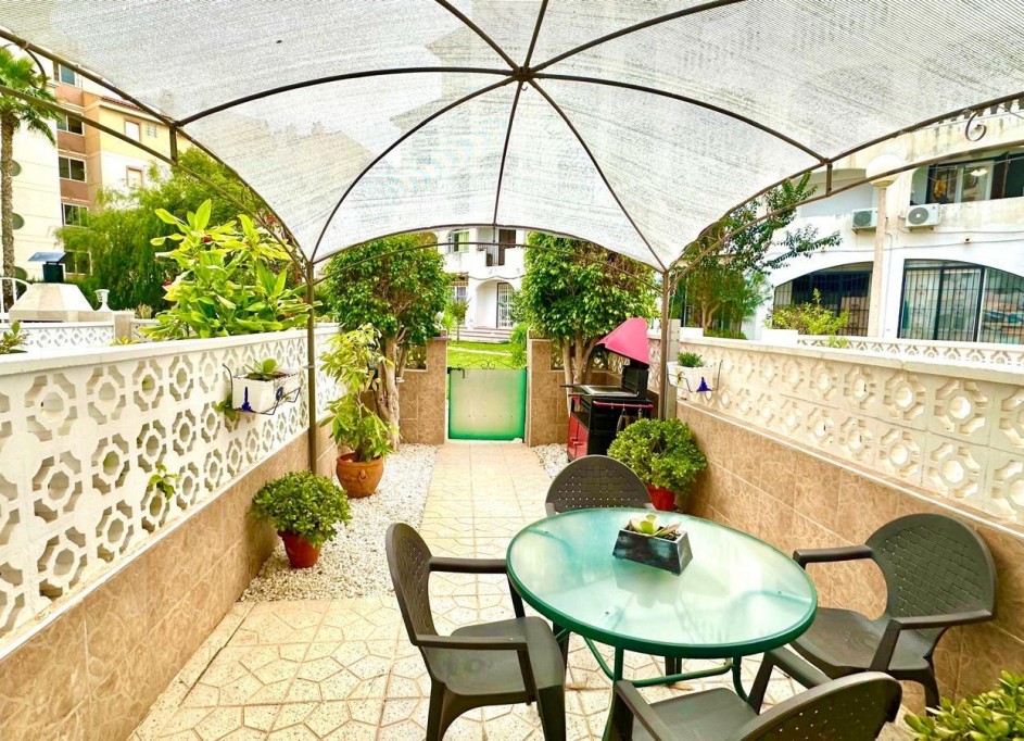 Resale - Wohnung Appartement -
Torrevieja - Estacion de autobuses