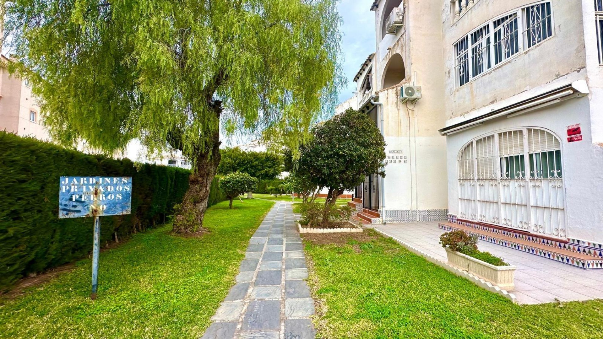 Resale - Wohnung Appartement -
Torrevieja - Estacion de autobuses