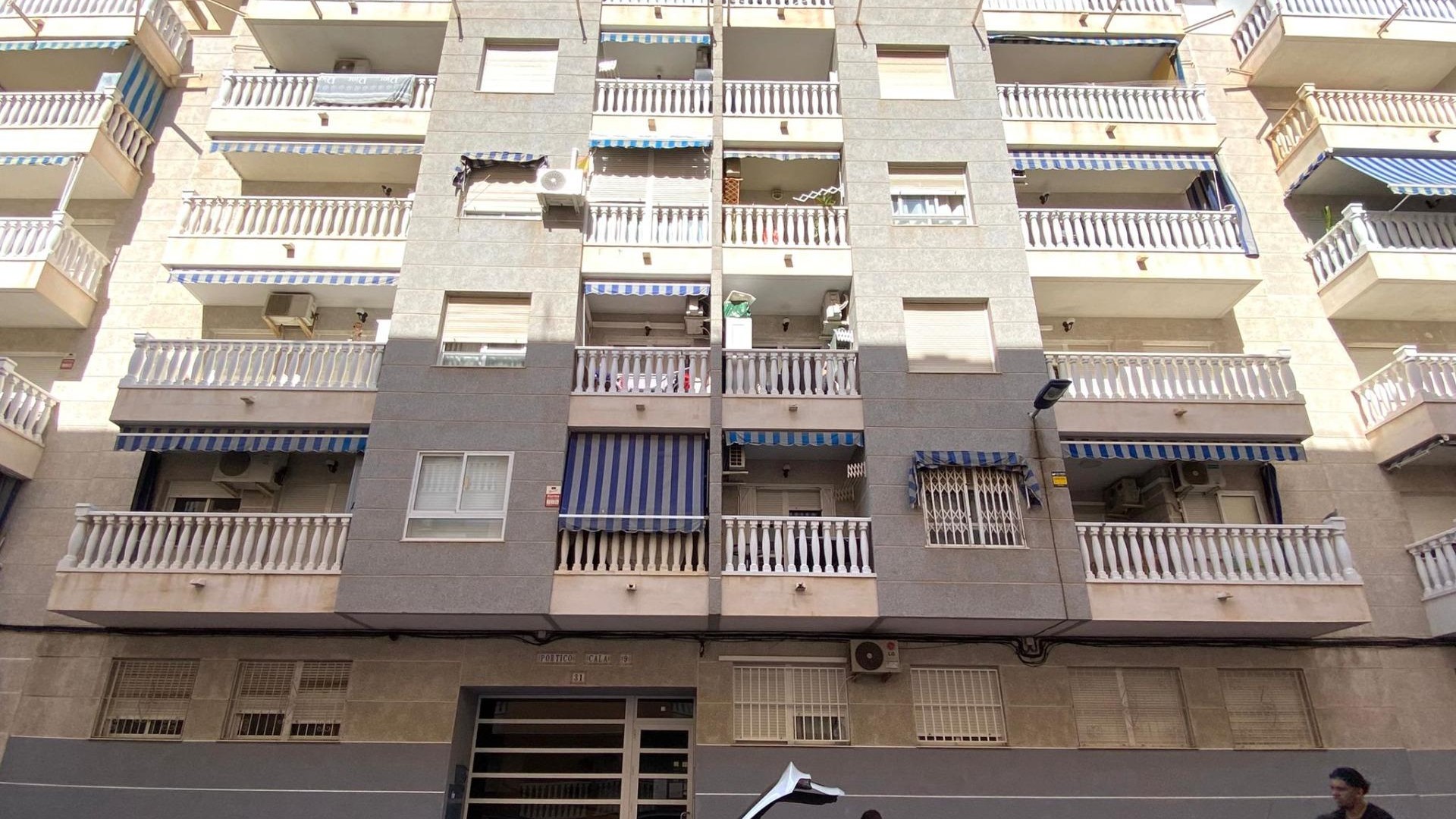 Resale - Wohnung Appartement -
Torrevieja - Estacion de autobuses