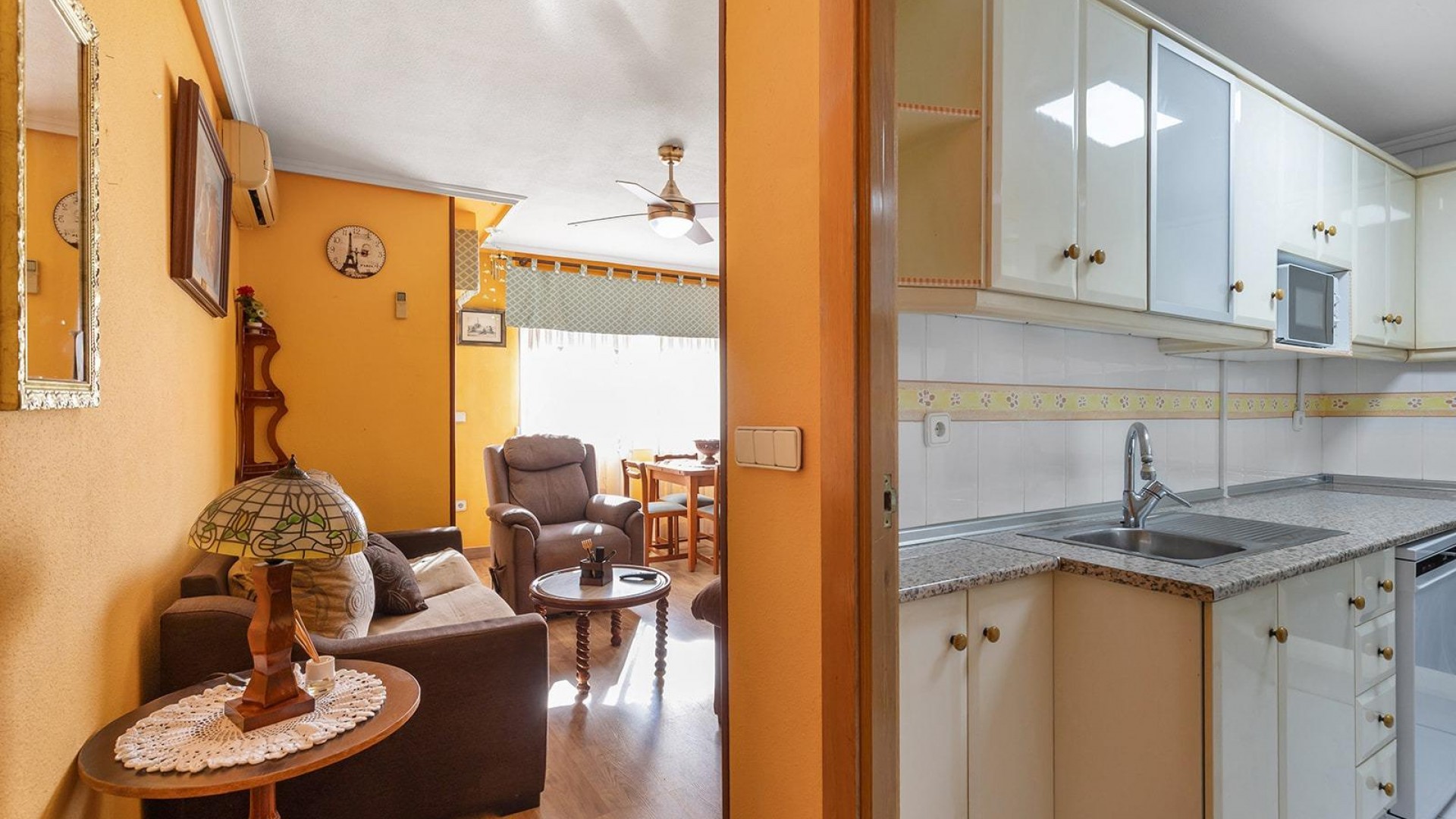 Resale - Wohnung Appartement -
Torrevieja - Estacion de autobuses