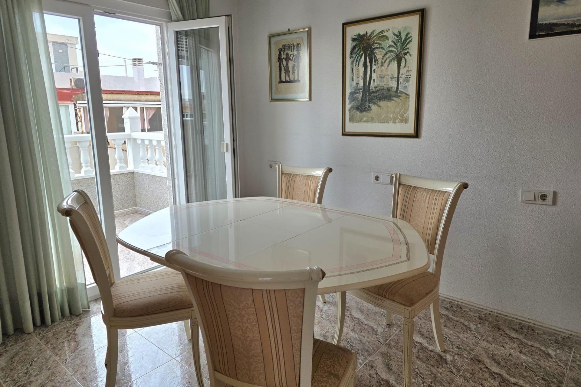 Resale - Wohnung / Appartement -
Torrevieja - Estacion de autobuses