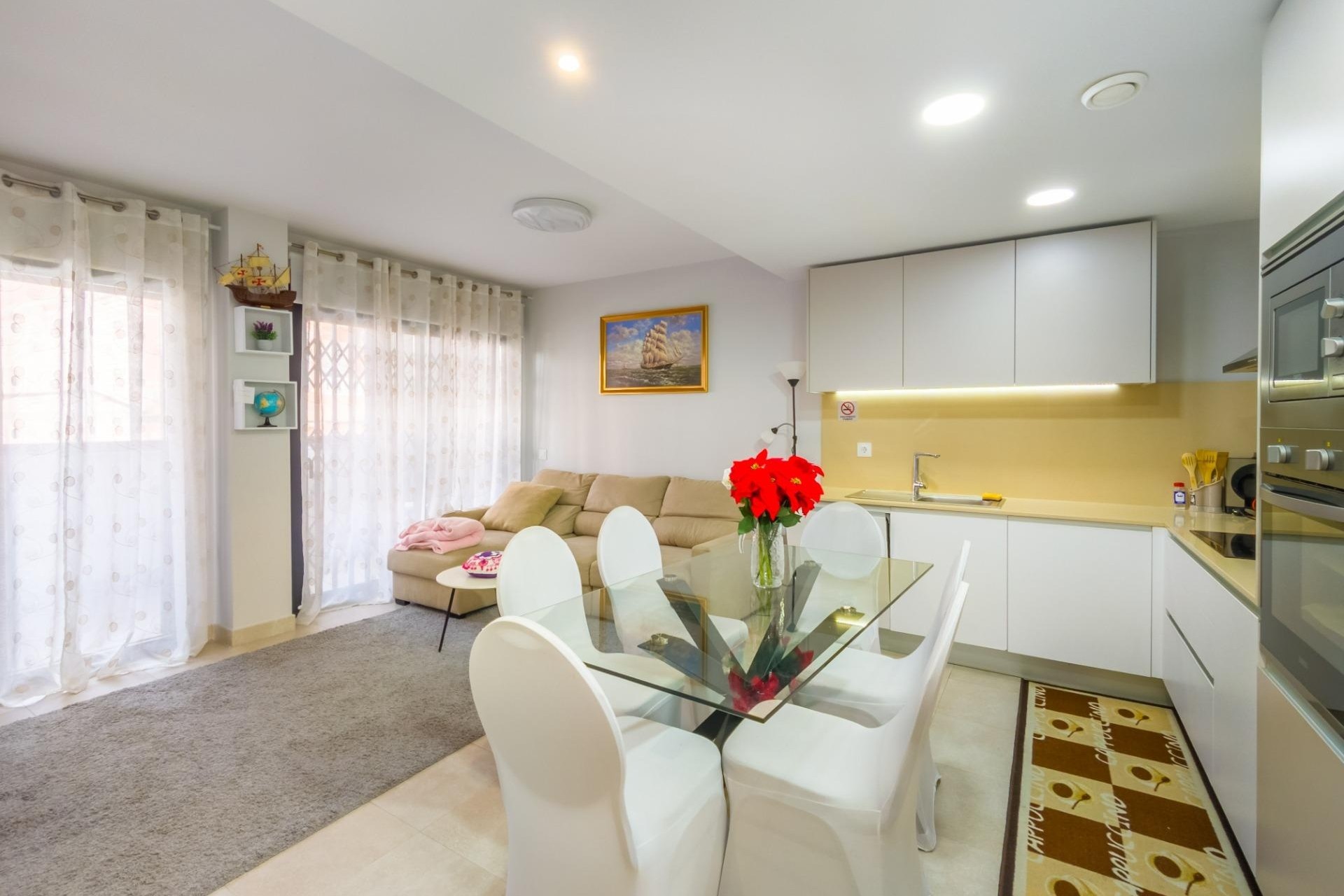 Resale - Wohnung / Appartement -
Torrevieja - Estacion de autobuses