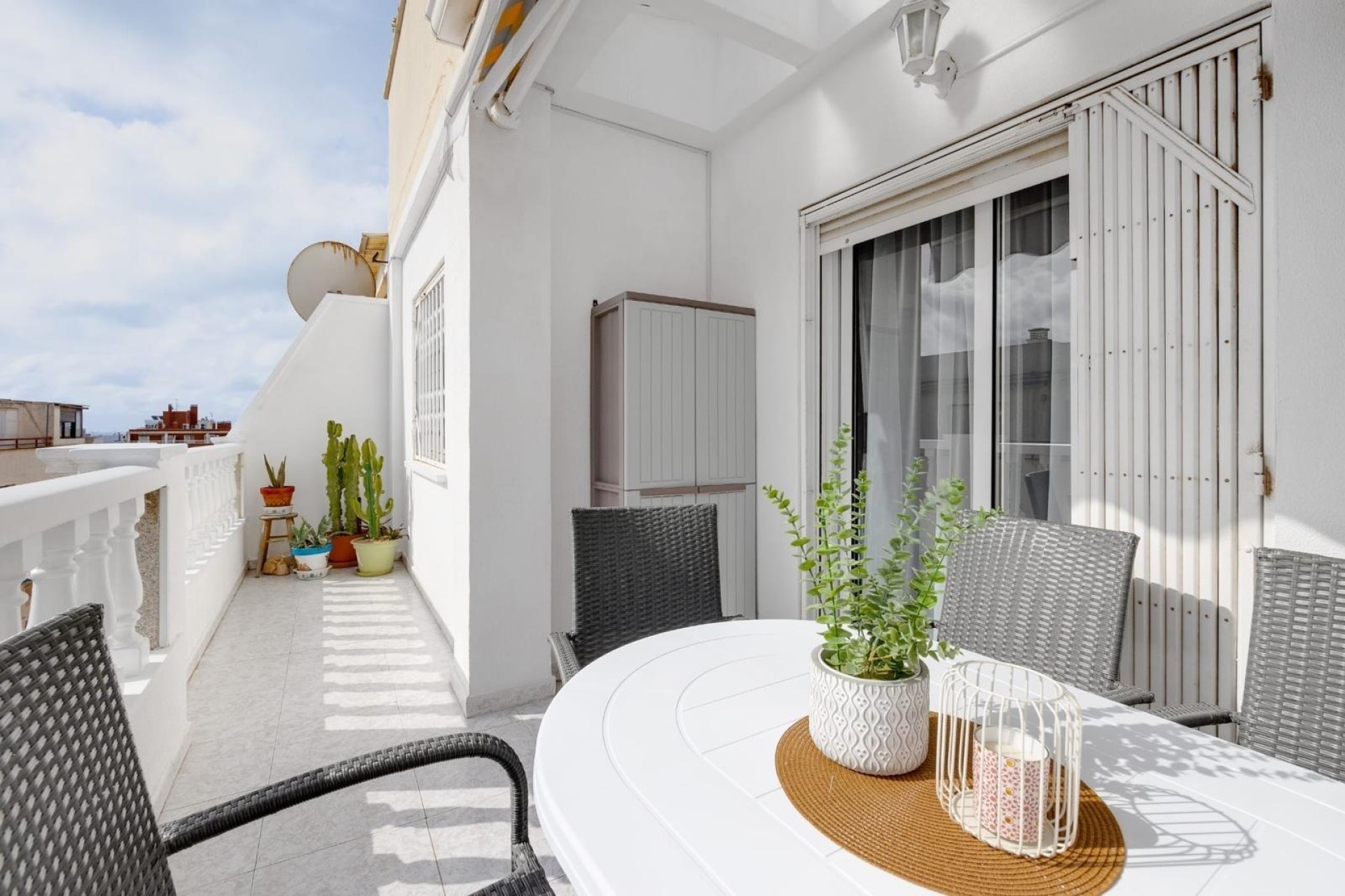 Resale - Wohnung / Appartement -
Torrevieja - Estacion de autobuses