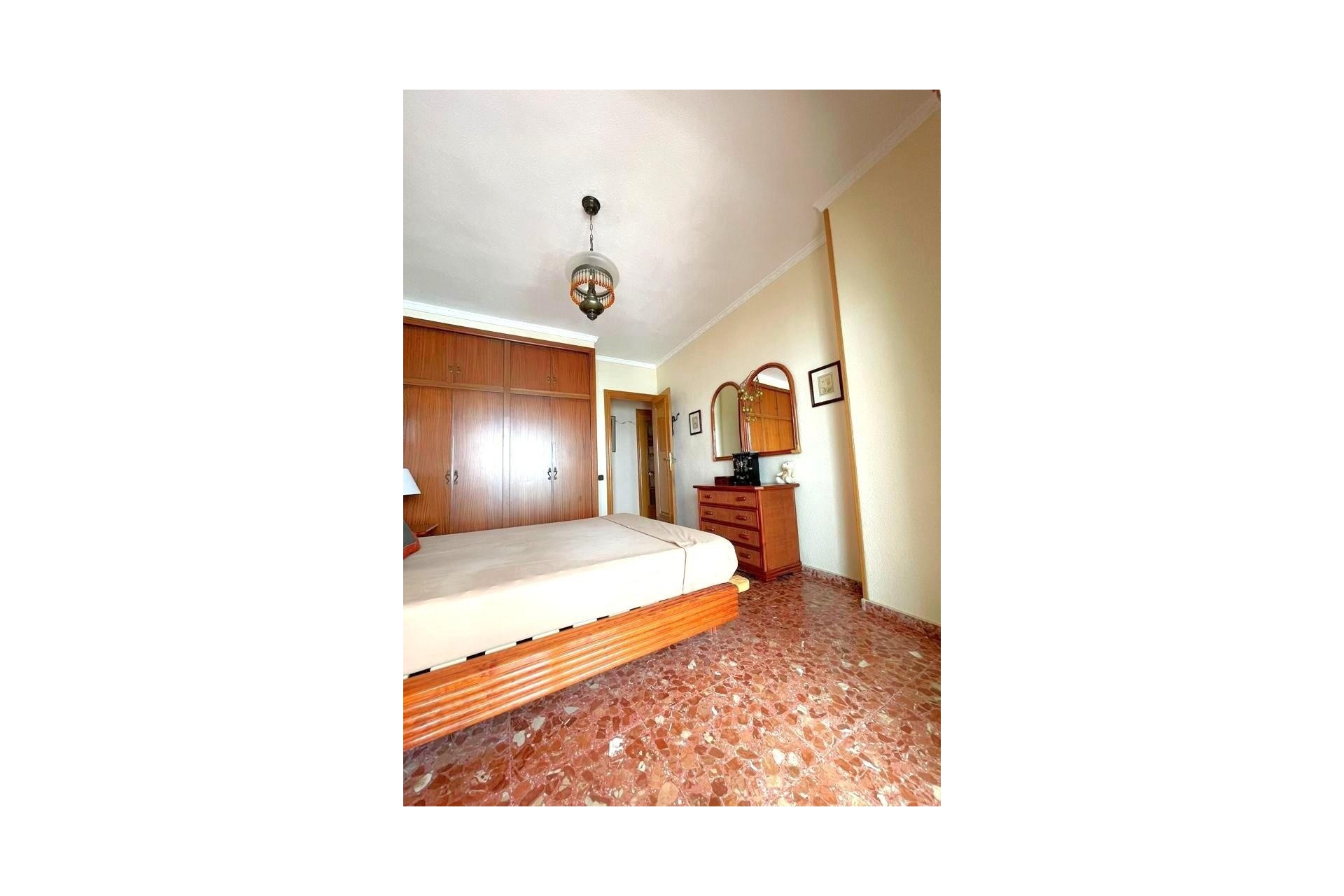Resale - Wohnung / Appartement -
Torrevieja - Estacion de autobuses
