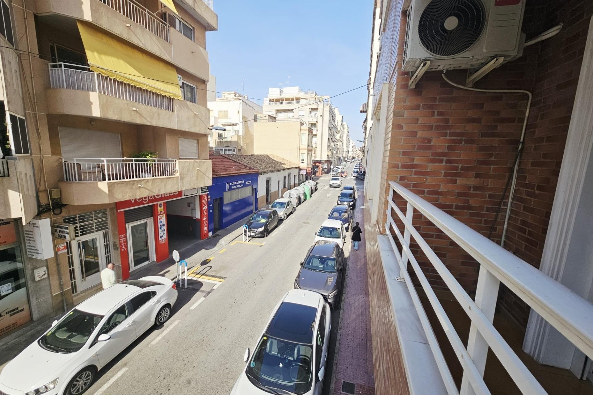 Resale - Wohnung / Appartement -
Torrevieja - Estacion de autobuses