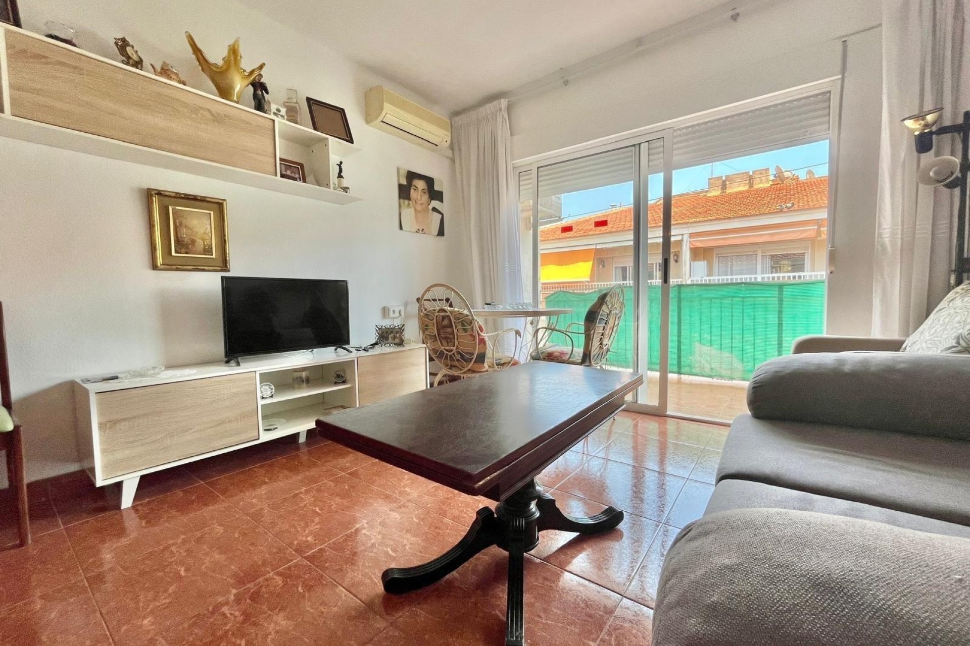 Resale - Wohnung / Appartement -
Torrevieja - Estacion de autobuses