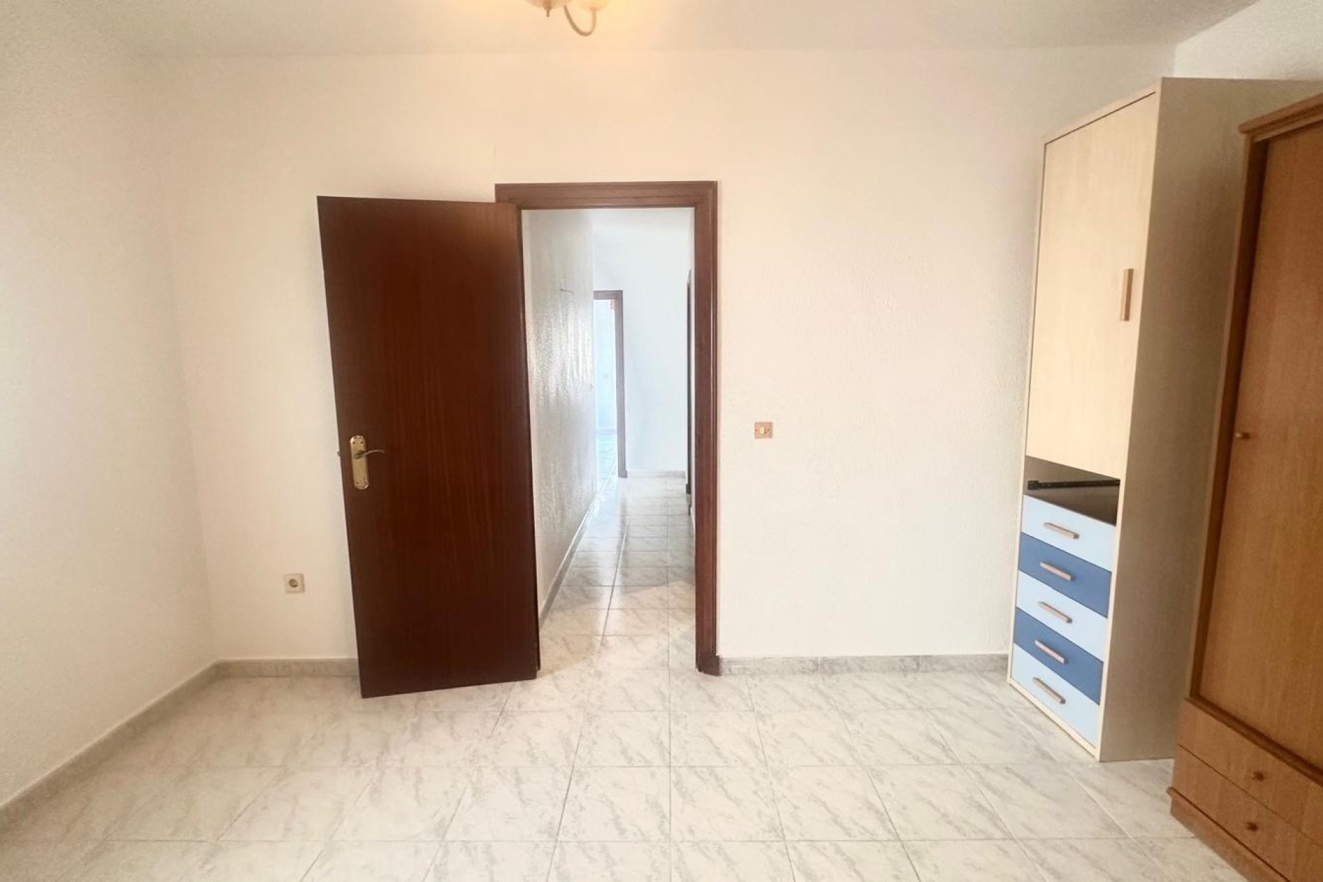 Resale - Wohnung / Appartement -
Torrevieja - Estacion de autobuses