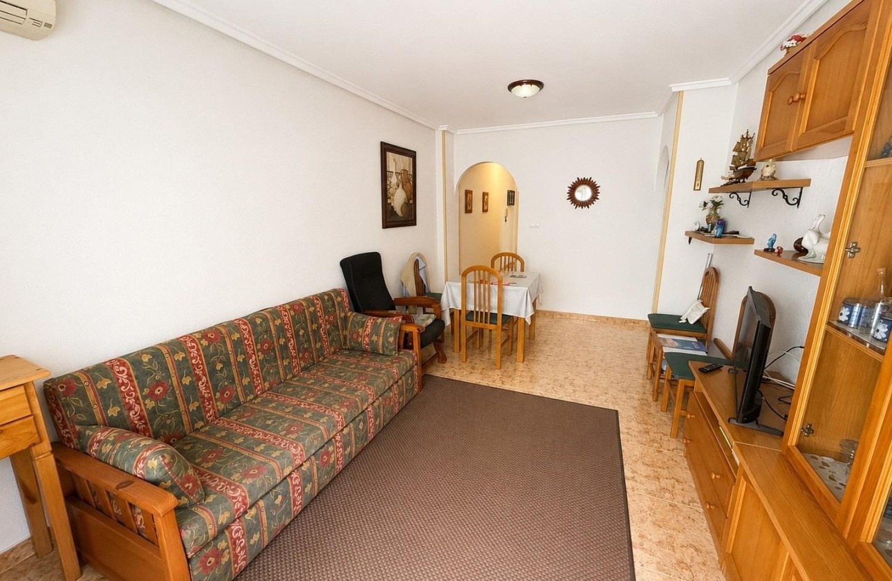 Resale - Wohnung / Appartement -
Torrevieja - Estacion de autobuses
