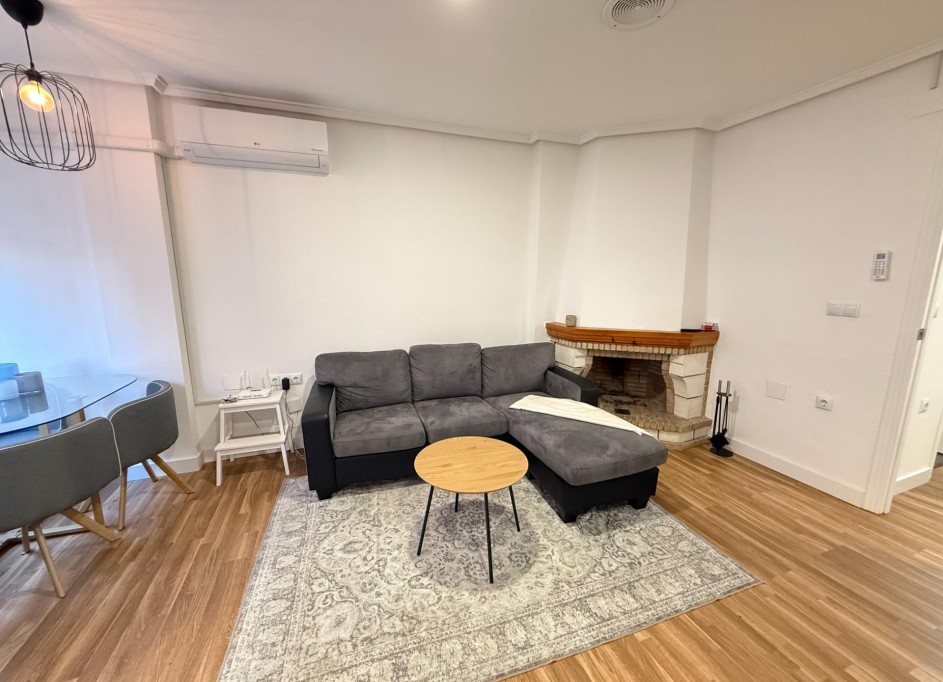 Resale - Wohnung Appartement -
Torrevieja - Habaneras