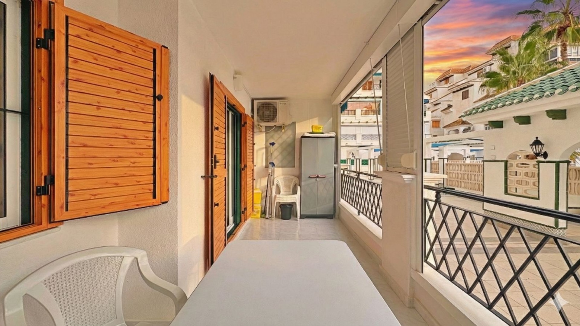 Resale - Wohnung Appartement -
Torrevieja - La Mata