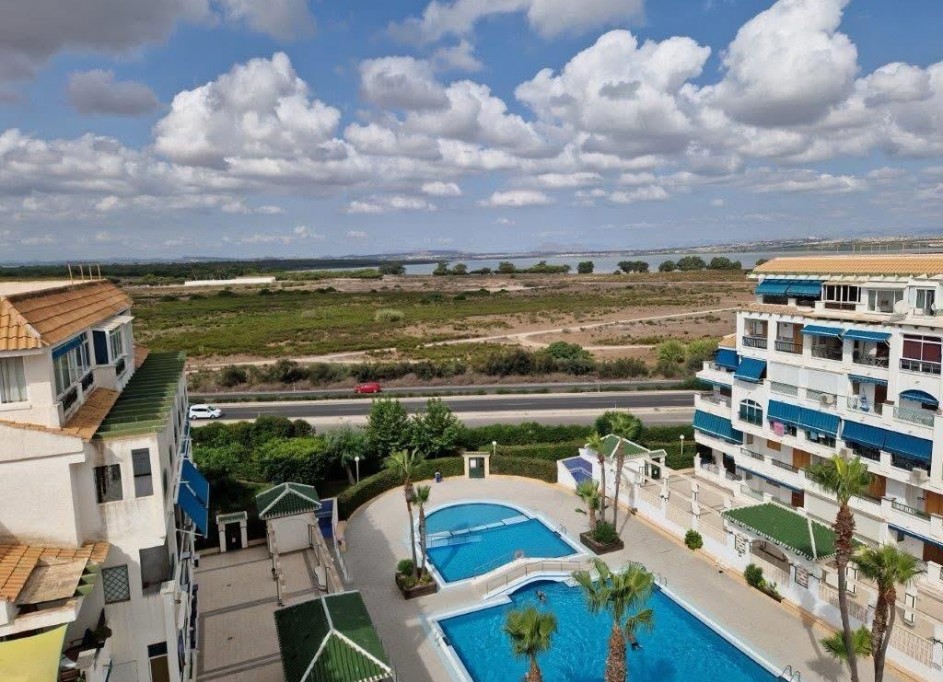 Resale - Wohnung Appartement -
Torrevieja - La Mata