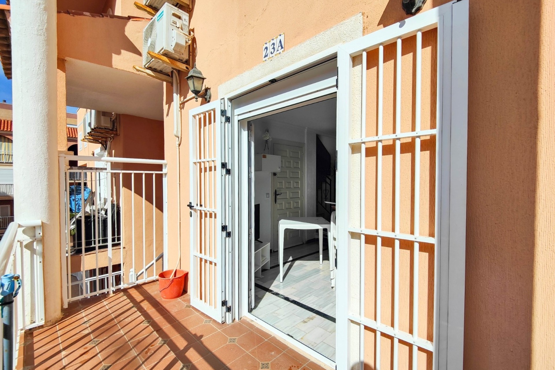 Resale - Wohnung / Appartement -
Torrevieja - La Mata