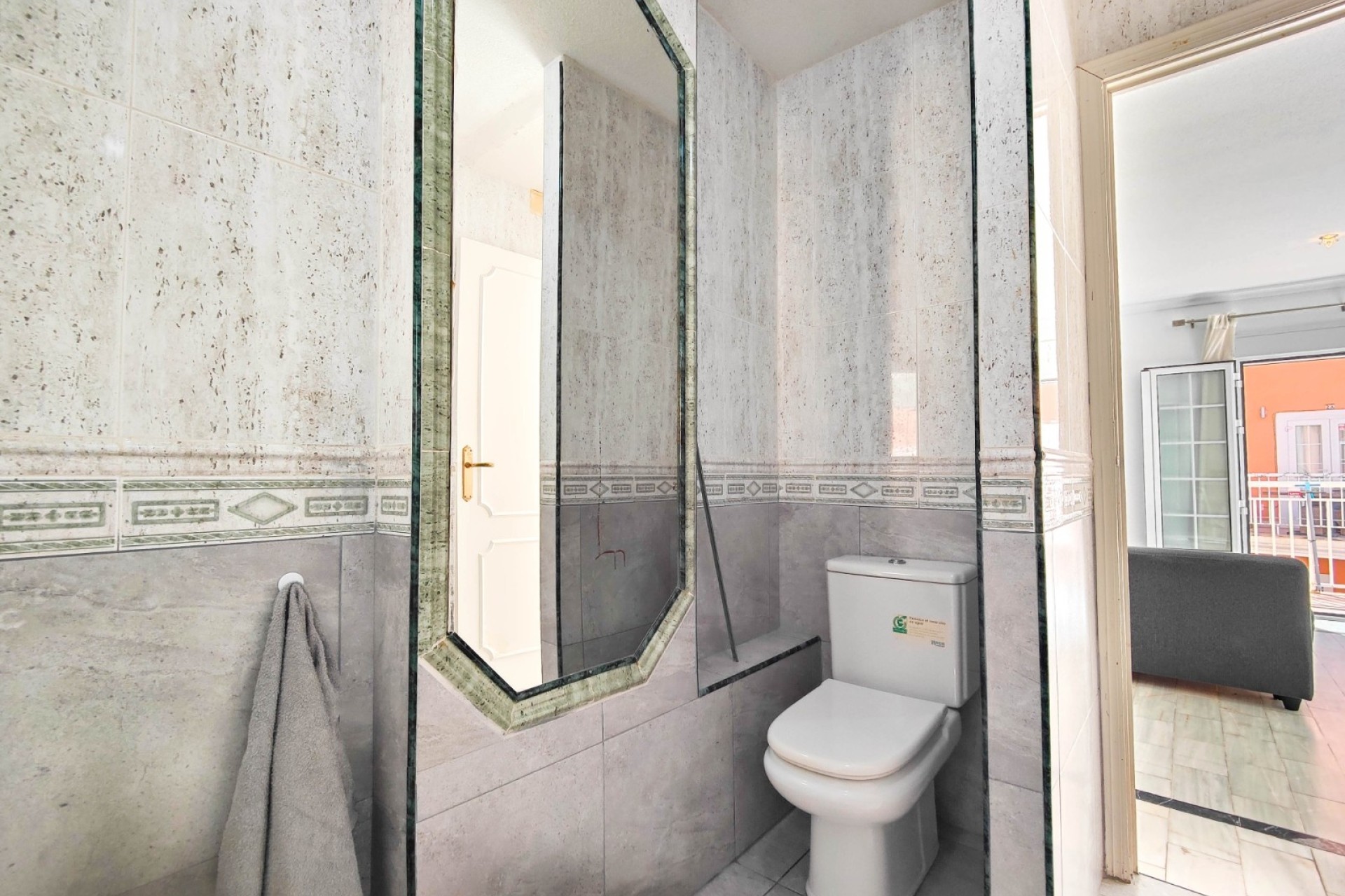 Resale - Wohnung / Appartement -
Torrevieja - La Mata