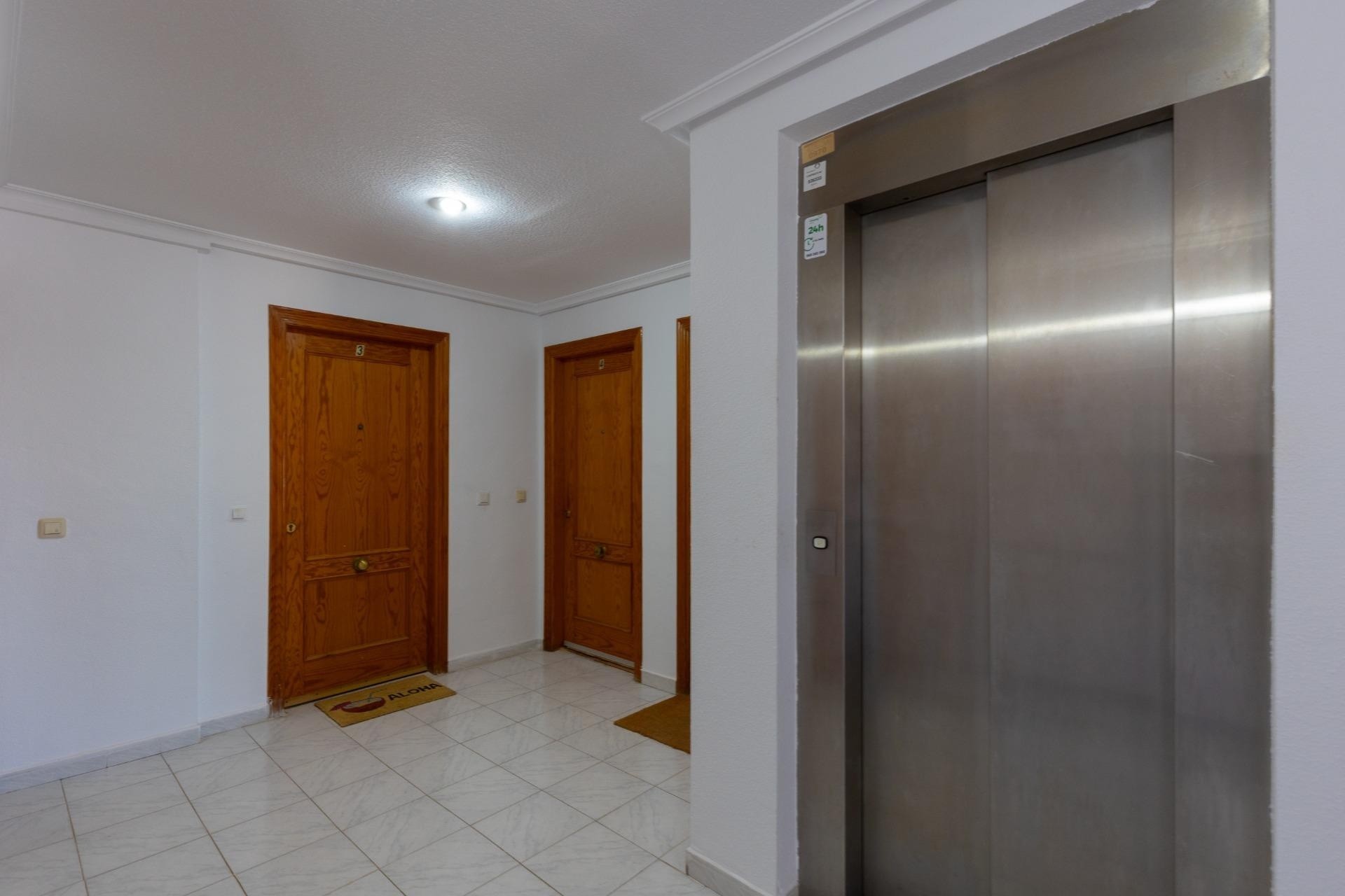 Resale - Wohnung / Appartement -
Torrevieja - La Mata