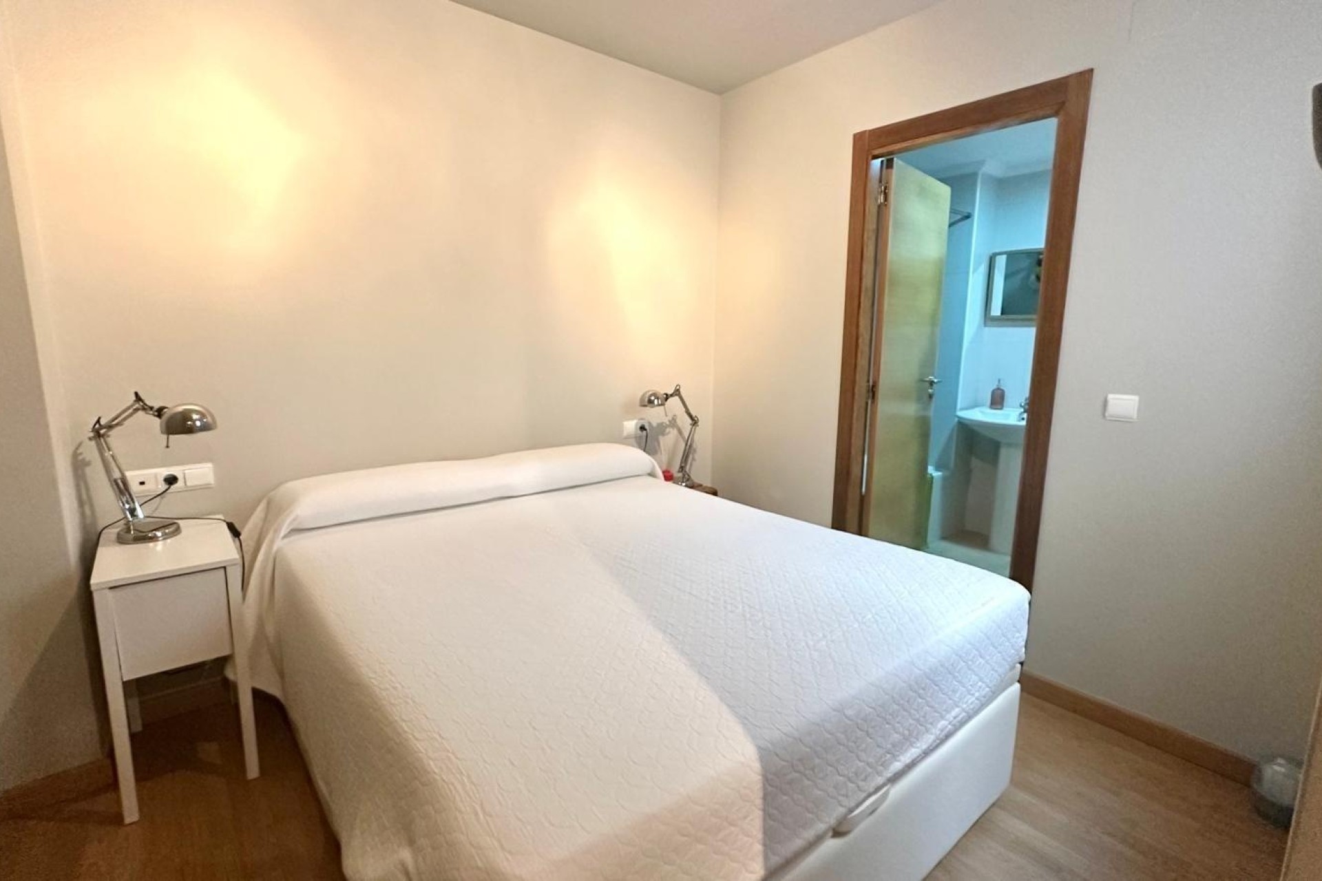 Resale - Wohnung / Appartement -
Torrevieja - La Mata