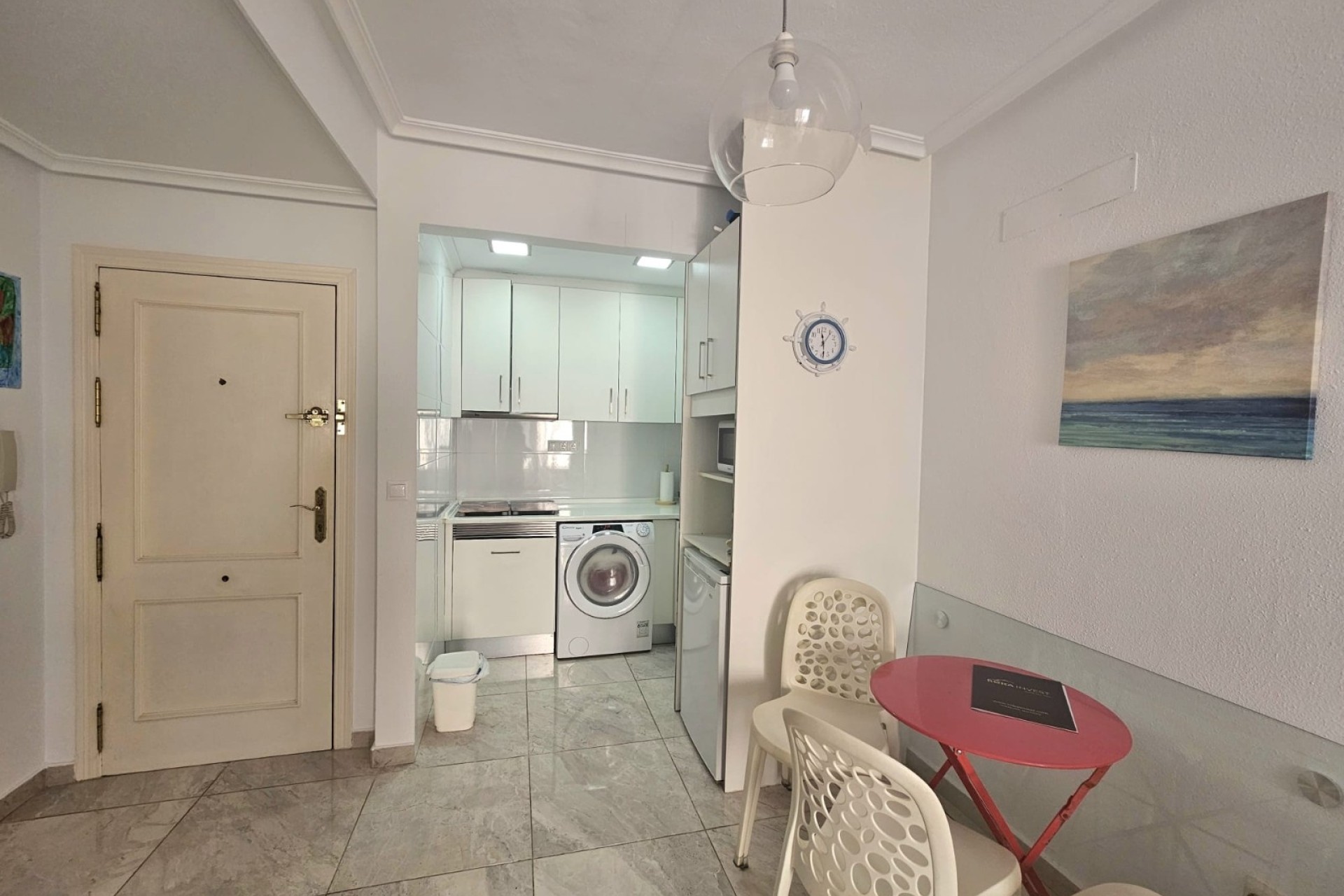 Resale - Wohnung / Appartement -
Torrevieja - La Mata