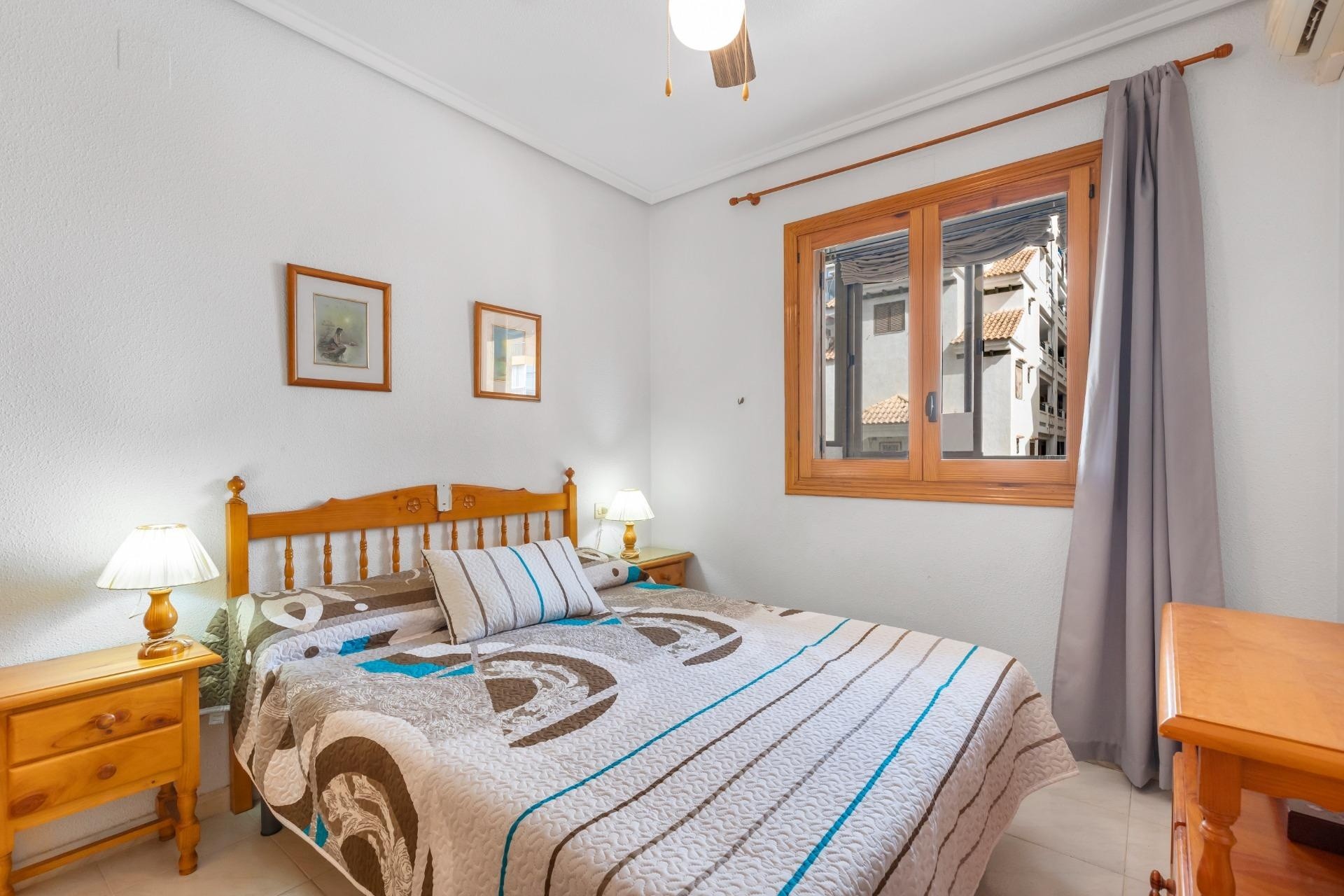 Resale - Wohnung / Appartement -
Torrevieja - La Mata