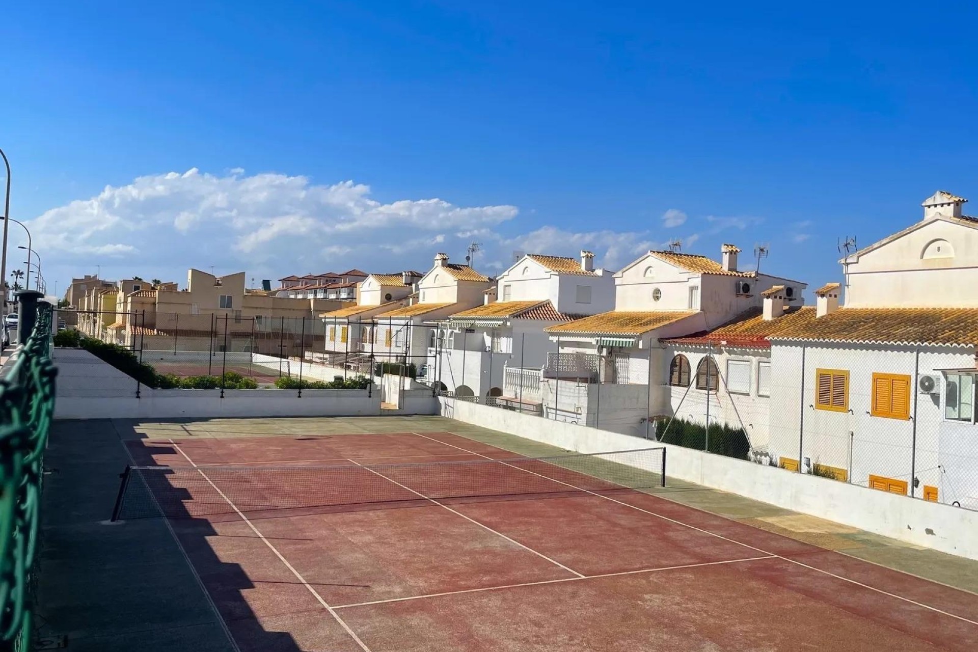 Resale - Wohnung / Appartement -
Torrevieja - La Mata