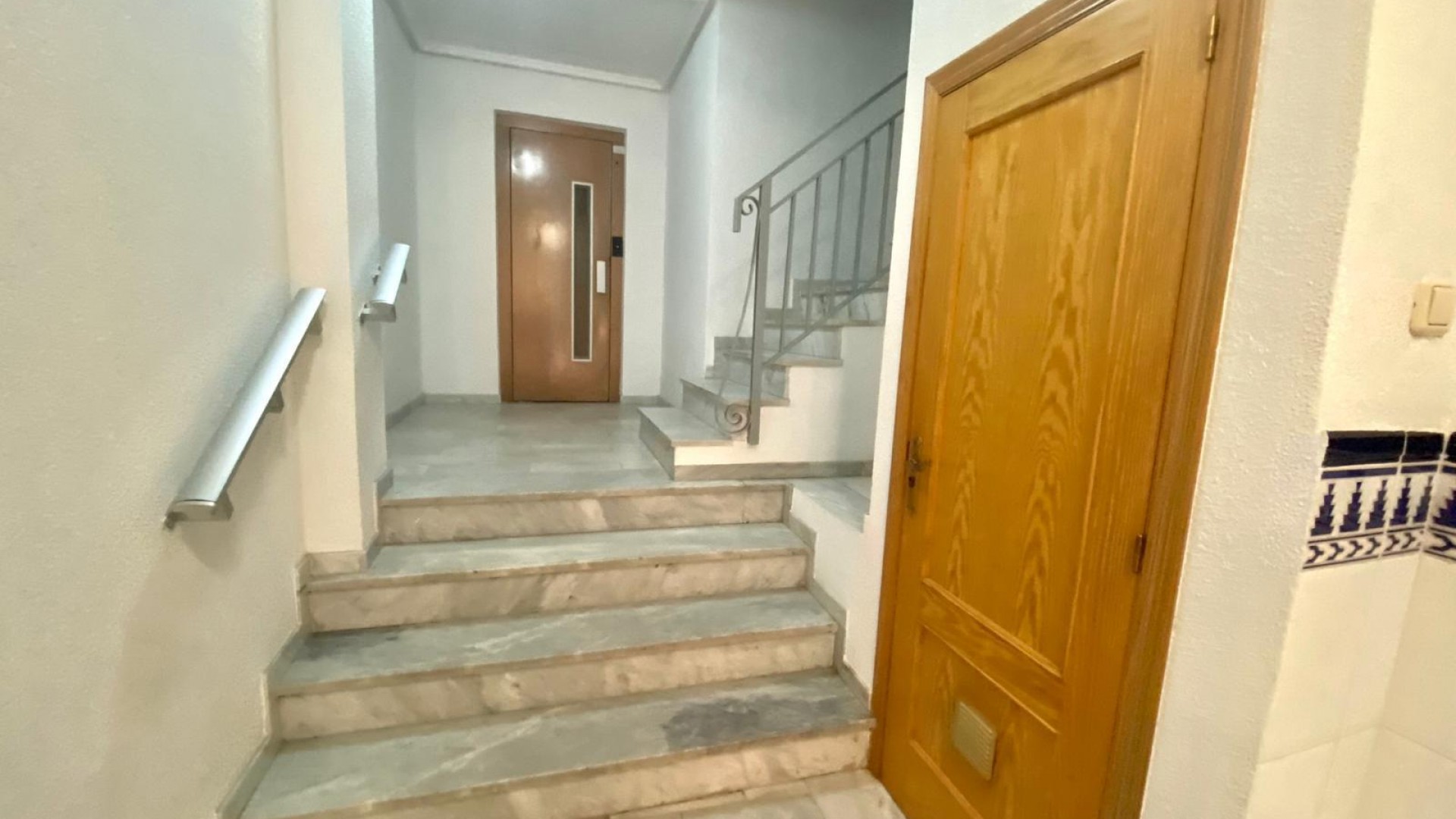 Resale - Wohnung Appartement -
Torrevieja - La Mata