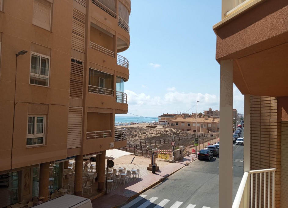 Resale - Wohnung Appartement -
Torrevieja - La Mata