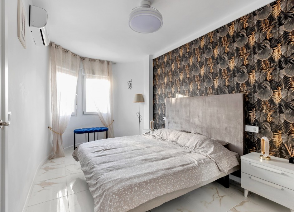 Resale - Wohnung Appartement -
Torrevieja - La Mata