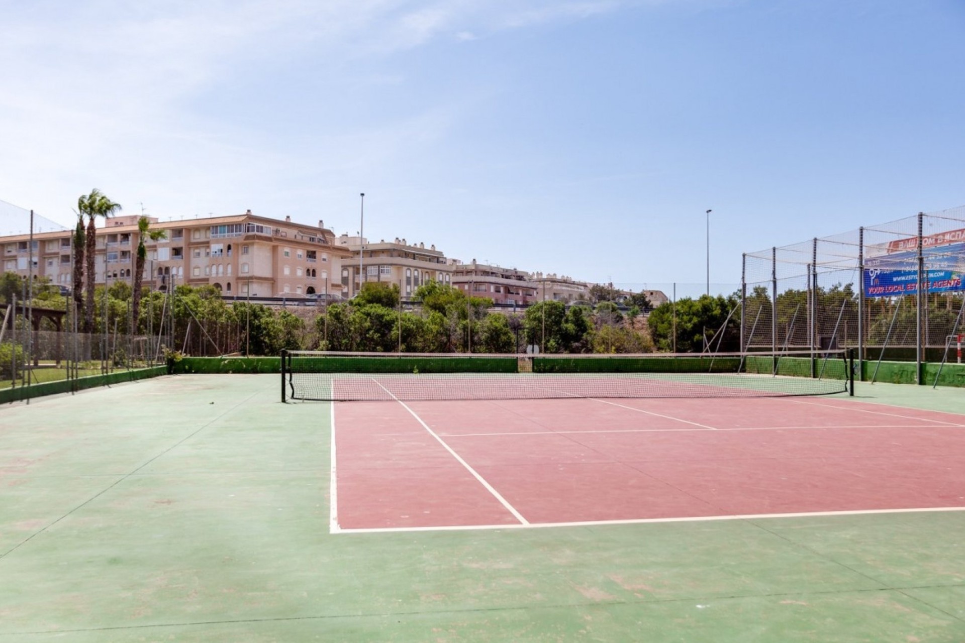 Resale - Wohnung / Appartement -
Torrevieja - La Siesta - El Chaparral - San Luis