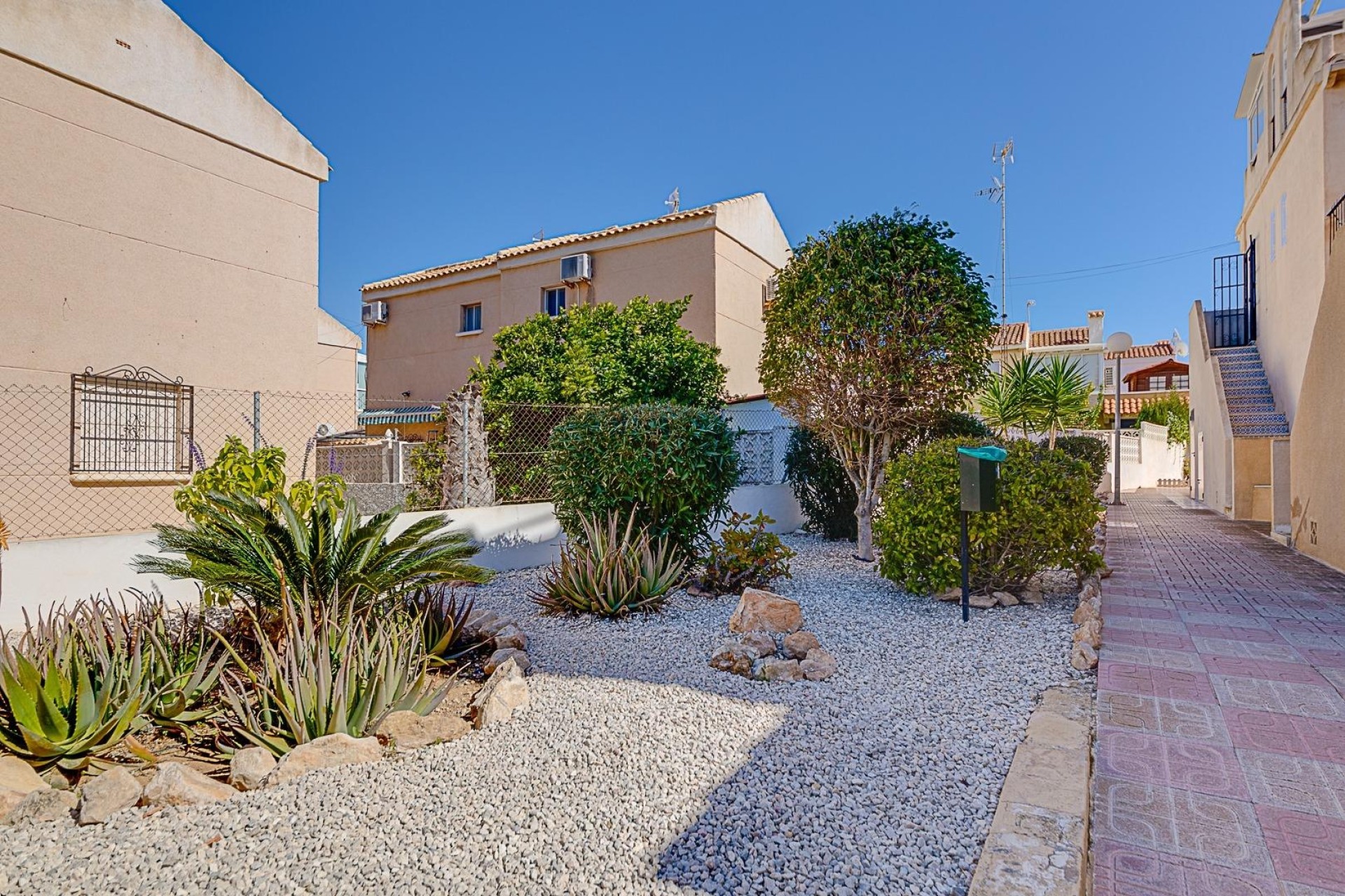 Resale - Wohnung / Appartement -
Torrevieja - La Siesta - El Salado - Torreta