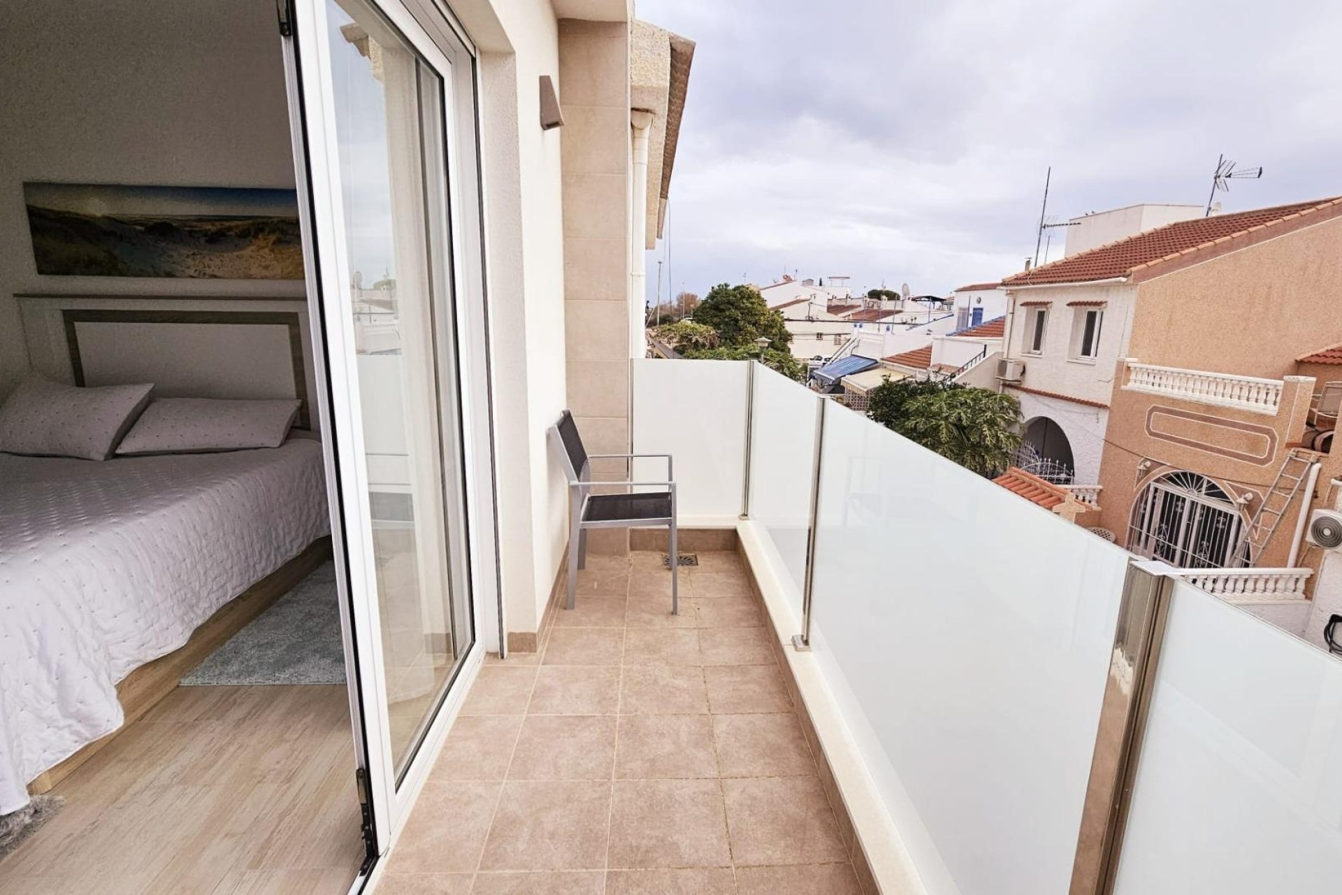 Resale - Wohnung / Appartement -
Torrevieja - La Siesta