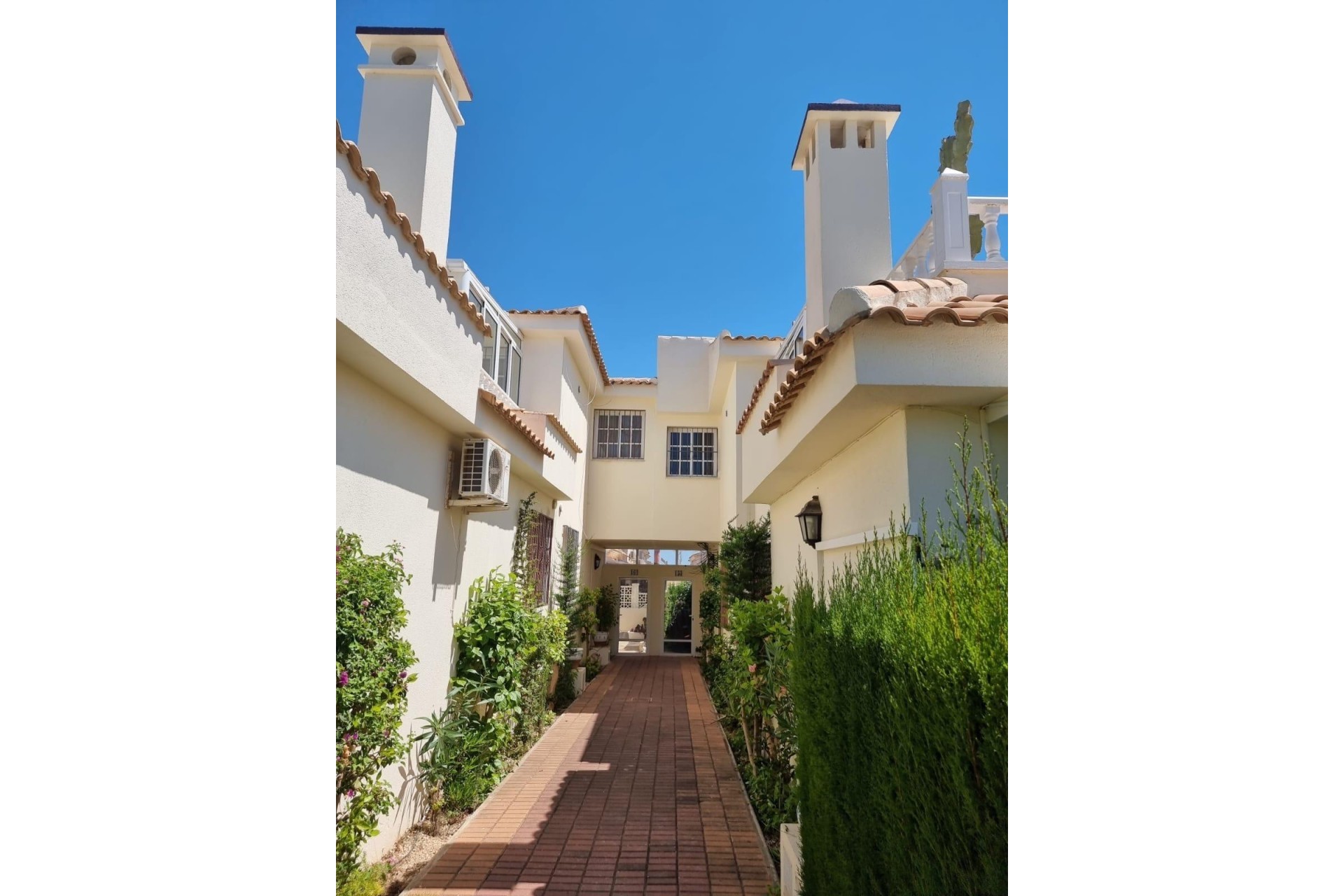 Resale - Wohnung / Appartement -
Torrevieja - Los Balcones