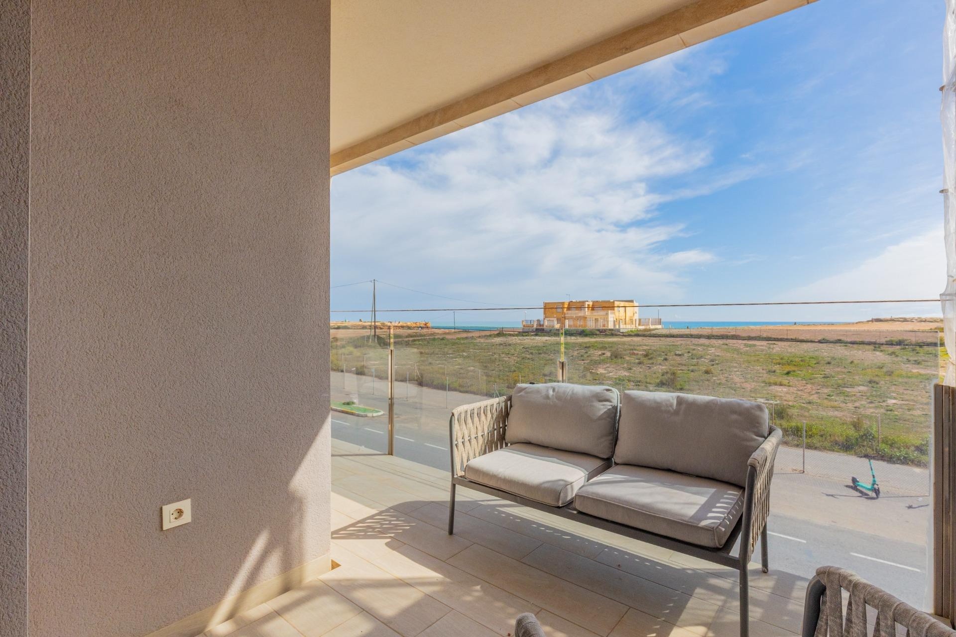 Resale - Wohnung Appartement -
Torrevieja - Los Frutales