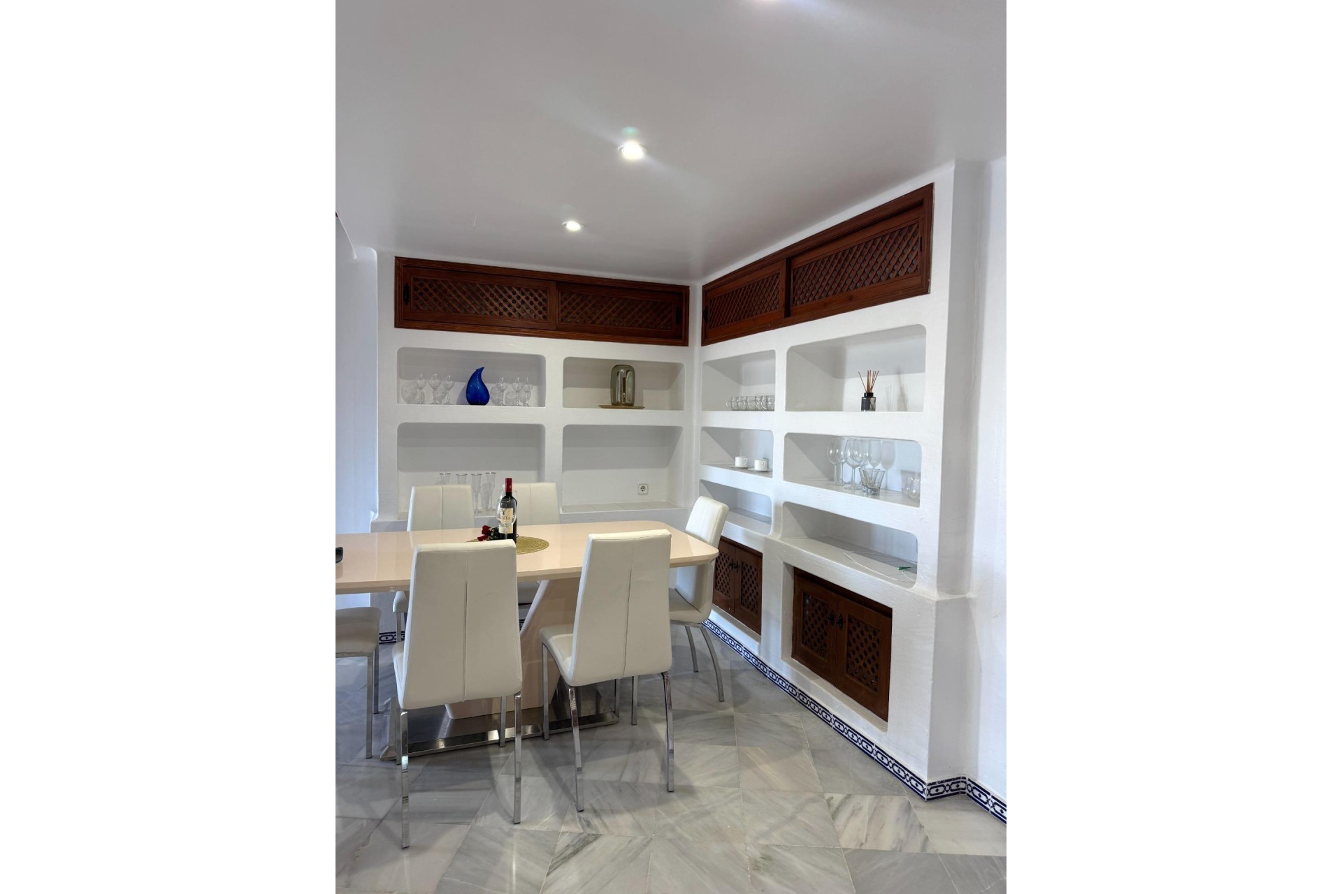 Resale - Wohnung / Appartement -
Torrevieja - Los Frutales