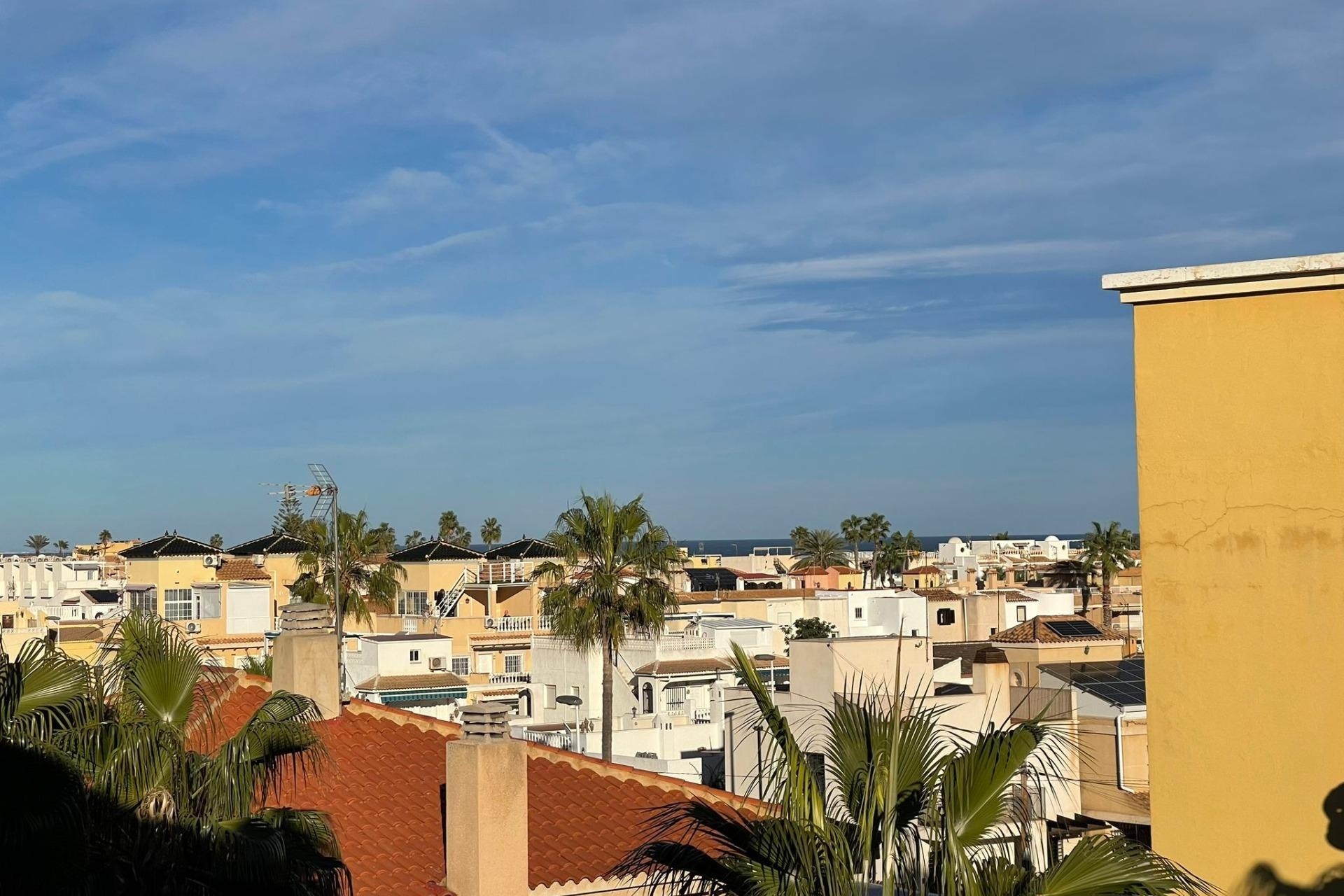 Resale - Wohnung / Appartement -
Torrevieja - Los Frutales