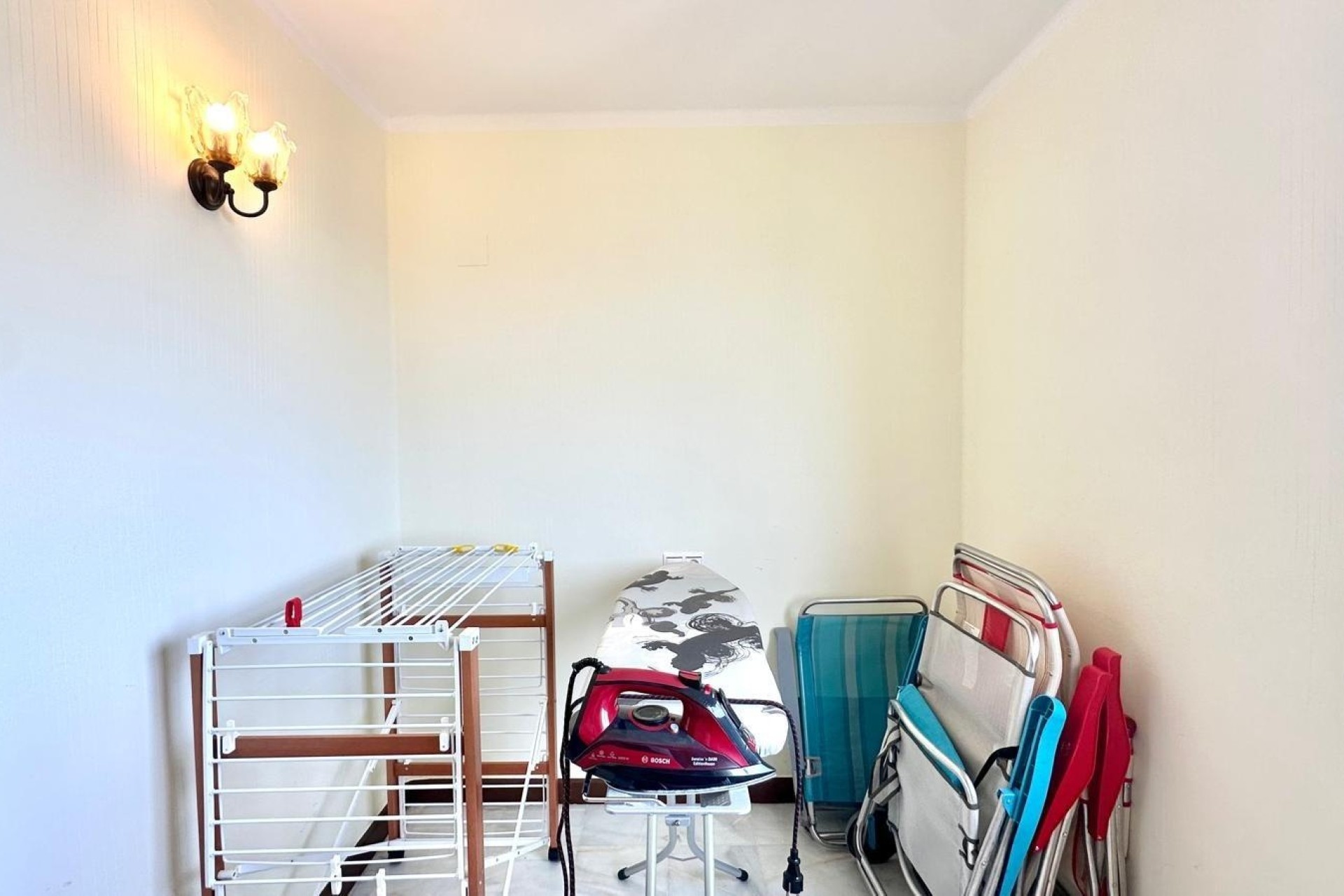 Resale - Wohnung / Appartement -
Torrevieja - Los Frutales