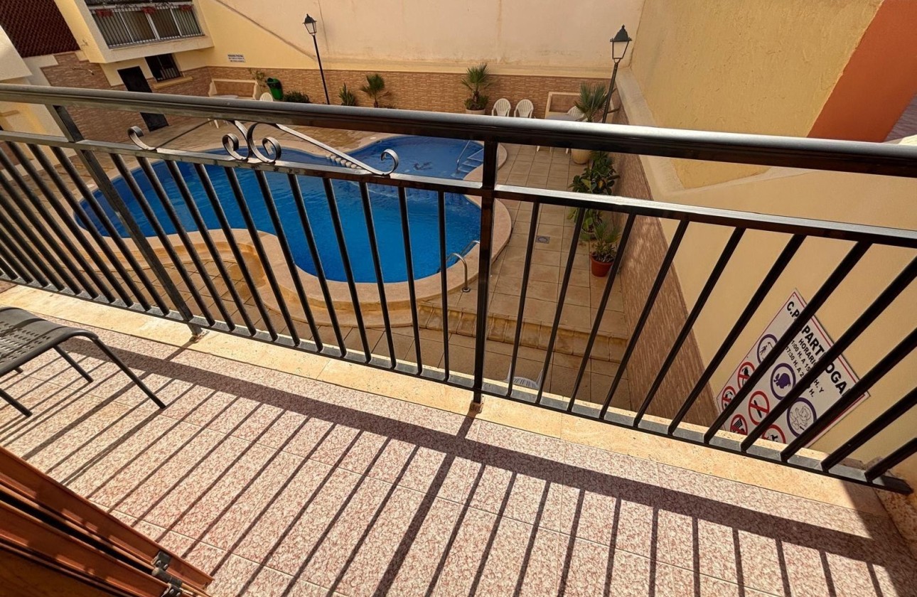 Resale - Wohnung / Appartement -
Torrevieja - Los Frutales