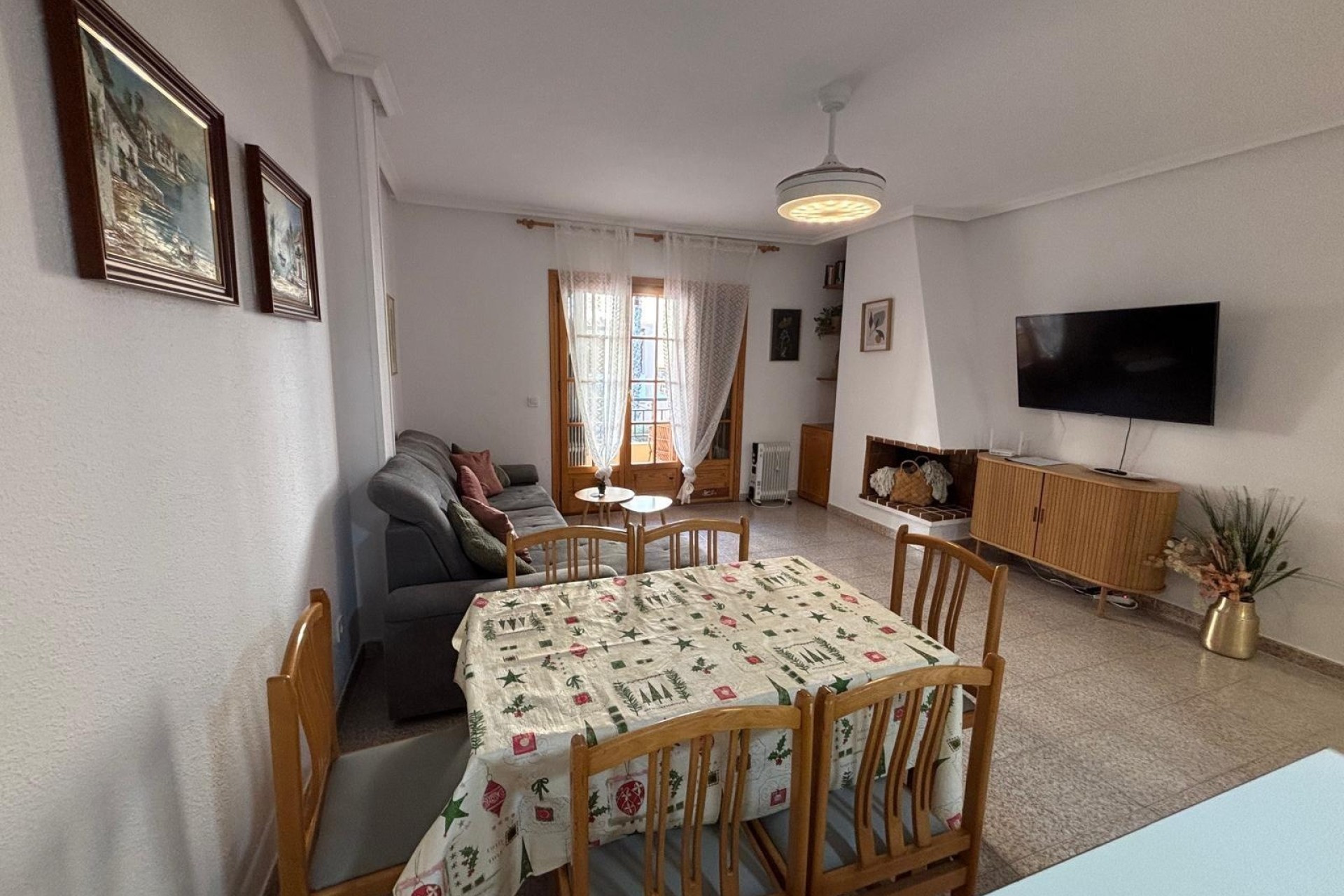 Resale - Wohnung / Appartement -
Torrevieja - Los Frutales