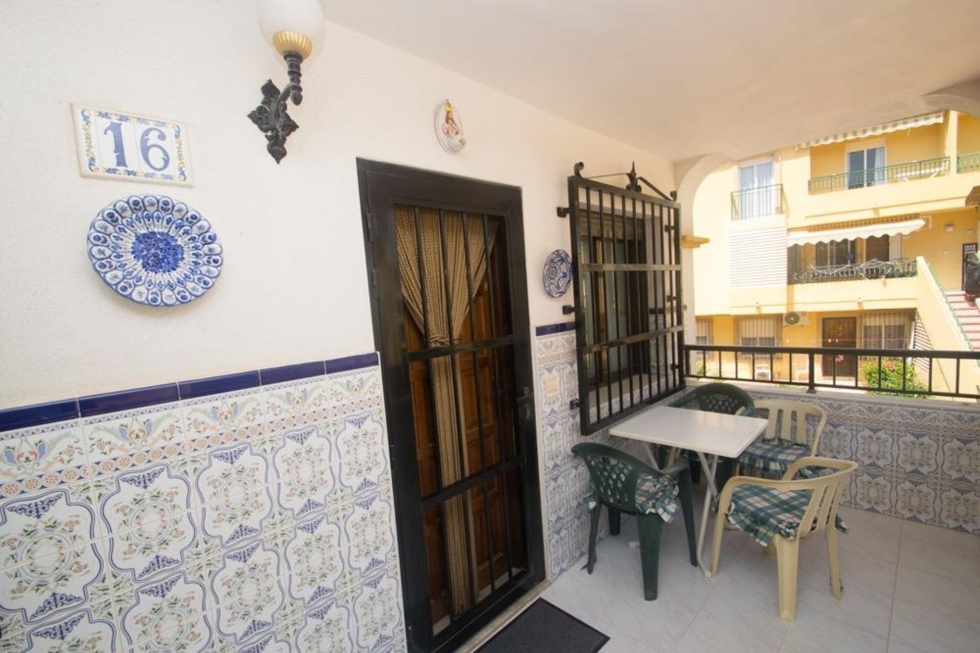 Resale - Wohnung / Appartement -
Torrevieja - Mar azul