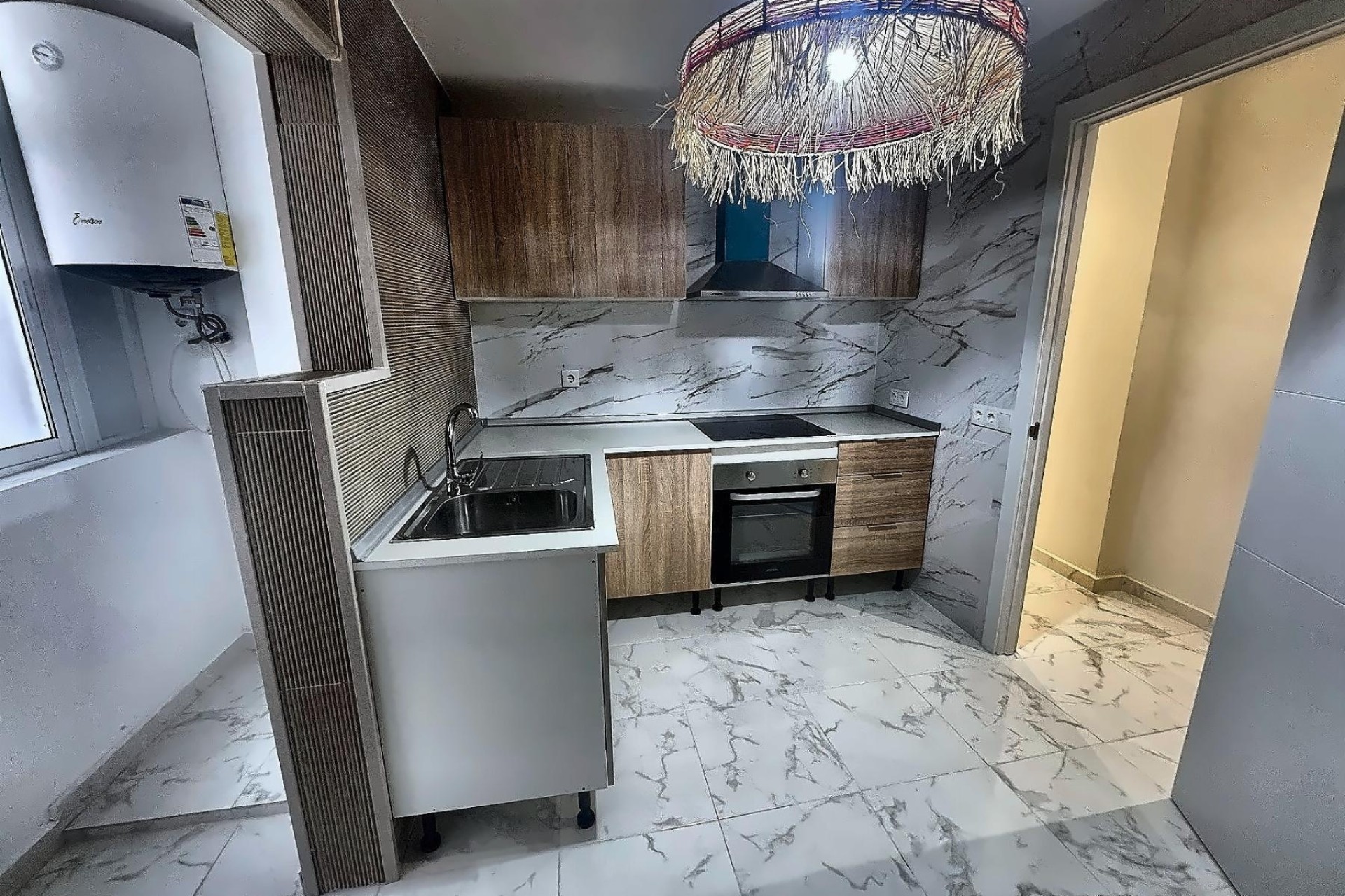 Resale - Wohnung / Appartement -
Torrevieja - Muelle Pesquero