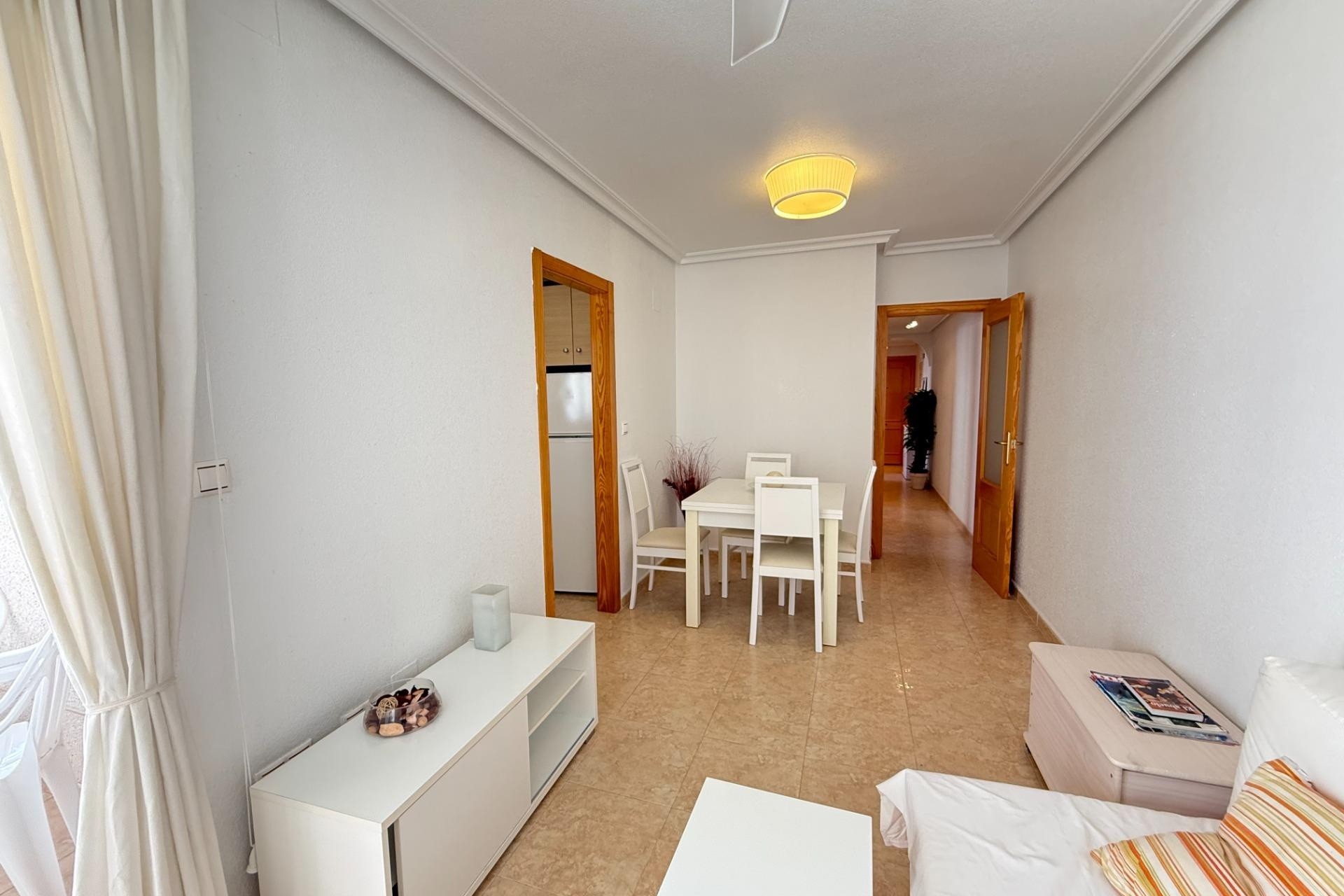 Resale - Wohnung / Appartement -
Torrevieja - Nueva Torrevieja