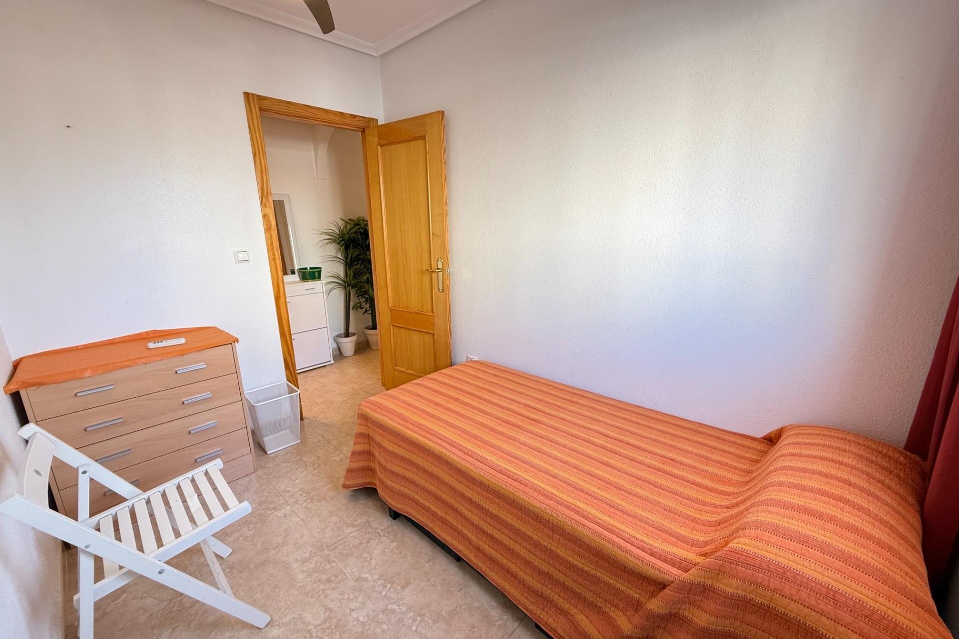 Resale - Wohnung / Appartement -
Torrevieja - Nueva Torrevieja