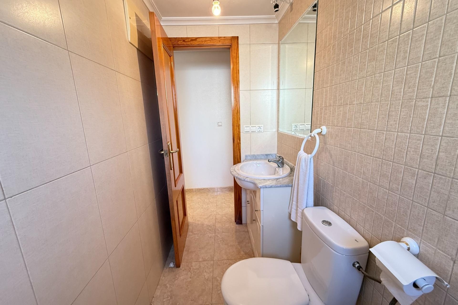 Resale - Wohnung / Appartement -
Torrevieja - Nueva Torrevieja