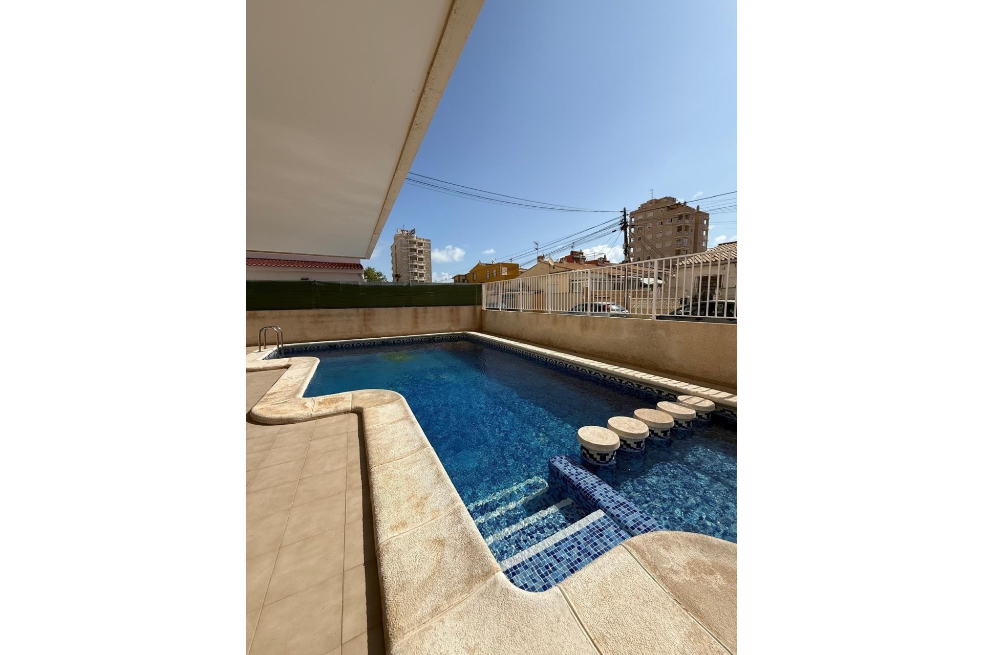 Resale - Wohnung / Appartement -
Torrevieja - Nueva Torrevieja