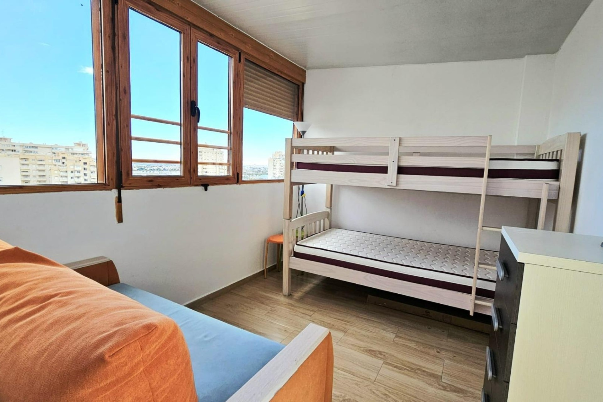Resale - Wohnung / Appartement -
Torrevieja - Nueva Torrevieja