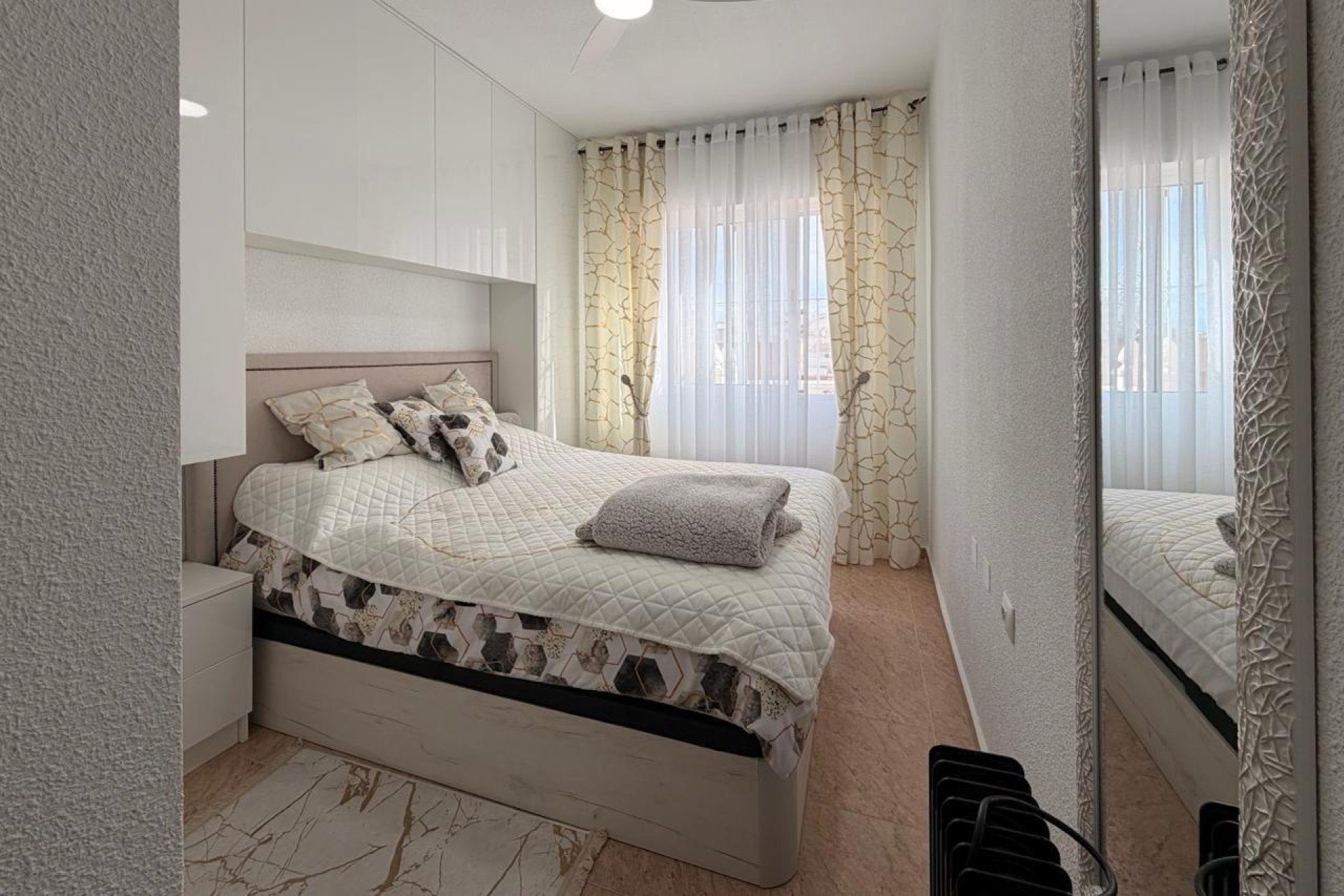 Resale - Wohnung / Appartement -
Torrevieja - Nueva Torrevieja