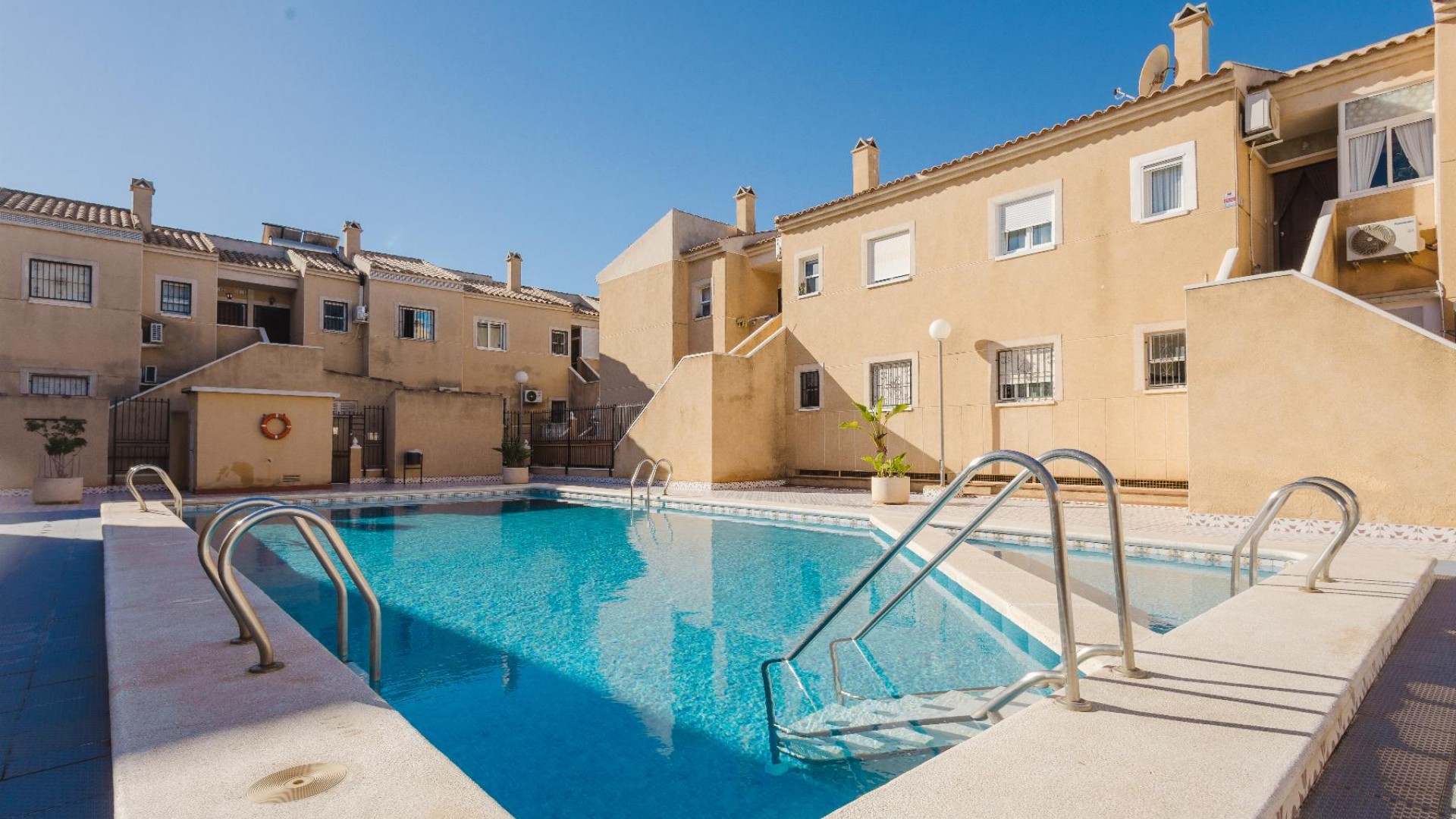 Resale - Wohnung Appartement -
Torrevieja - Parque de las Naciones