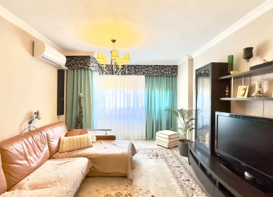 Resale - Wohnung Appartement -
Torrevieja - Parque de las Naciones