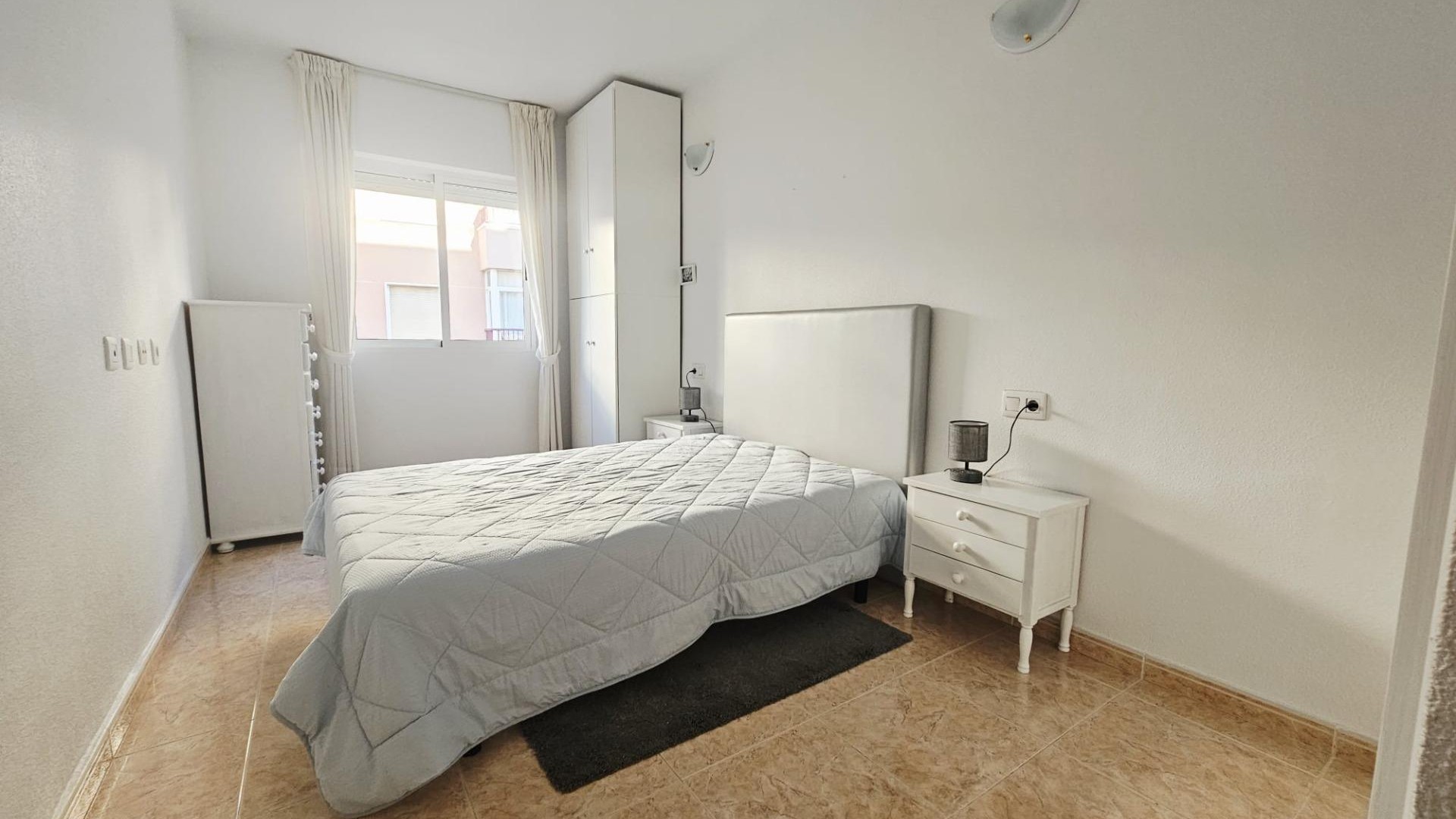 Resale - Wohnung Appartement -
Torrevieja - Parque de las Naciones