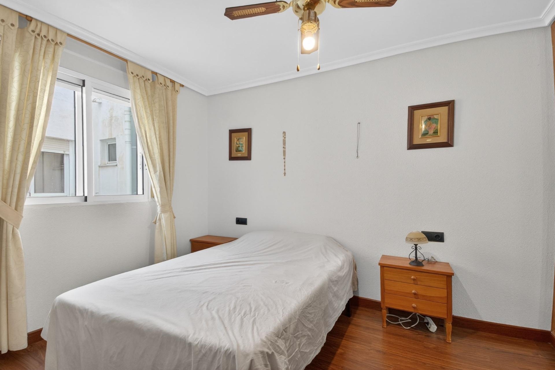 Resale - Wohnung / Appartement -
Torrevieja - Parque de las Naciones